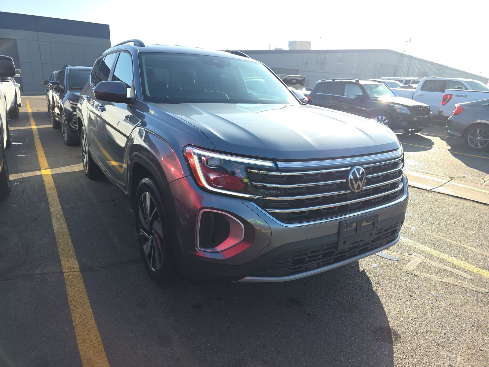 2024 Volkswagen Atlas 2.0T SE AWD