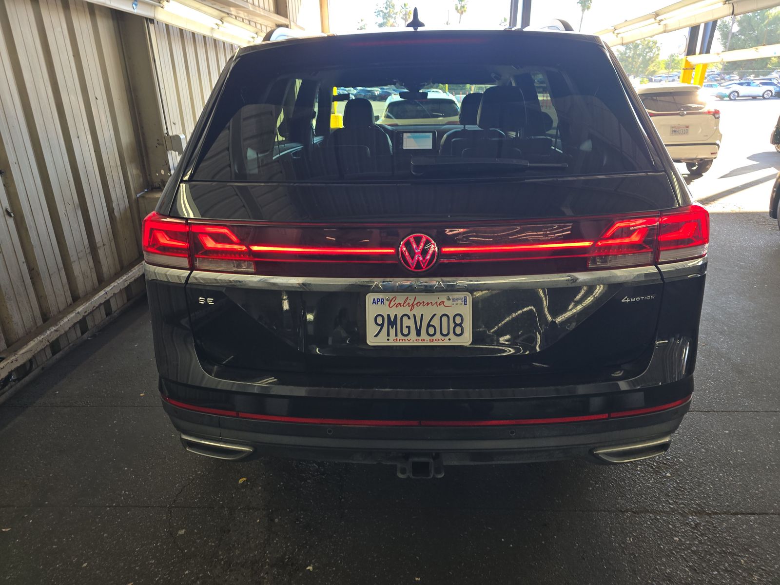 2024 Volkswagen Atlas 2.0T SE AWD