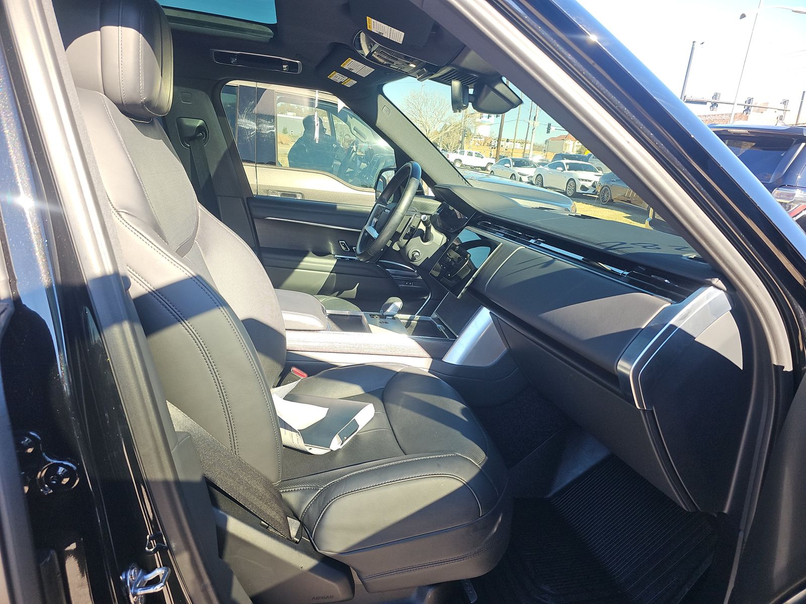 2024 Land Rover Range Rover SE AWD