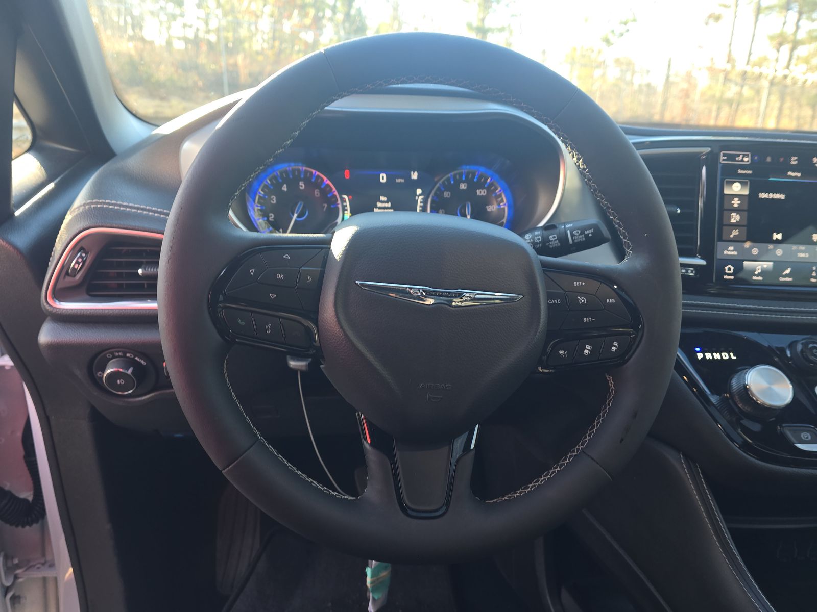 2025 Chrysler Pacifica Limited FWD