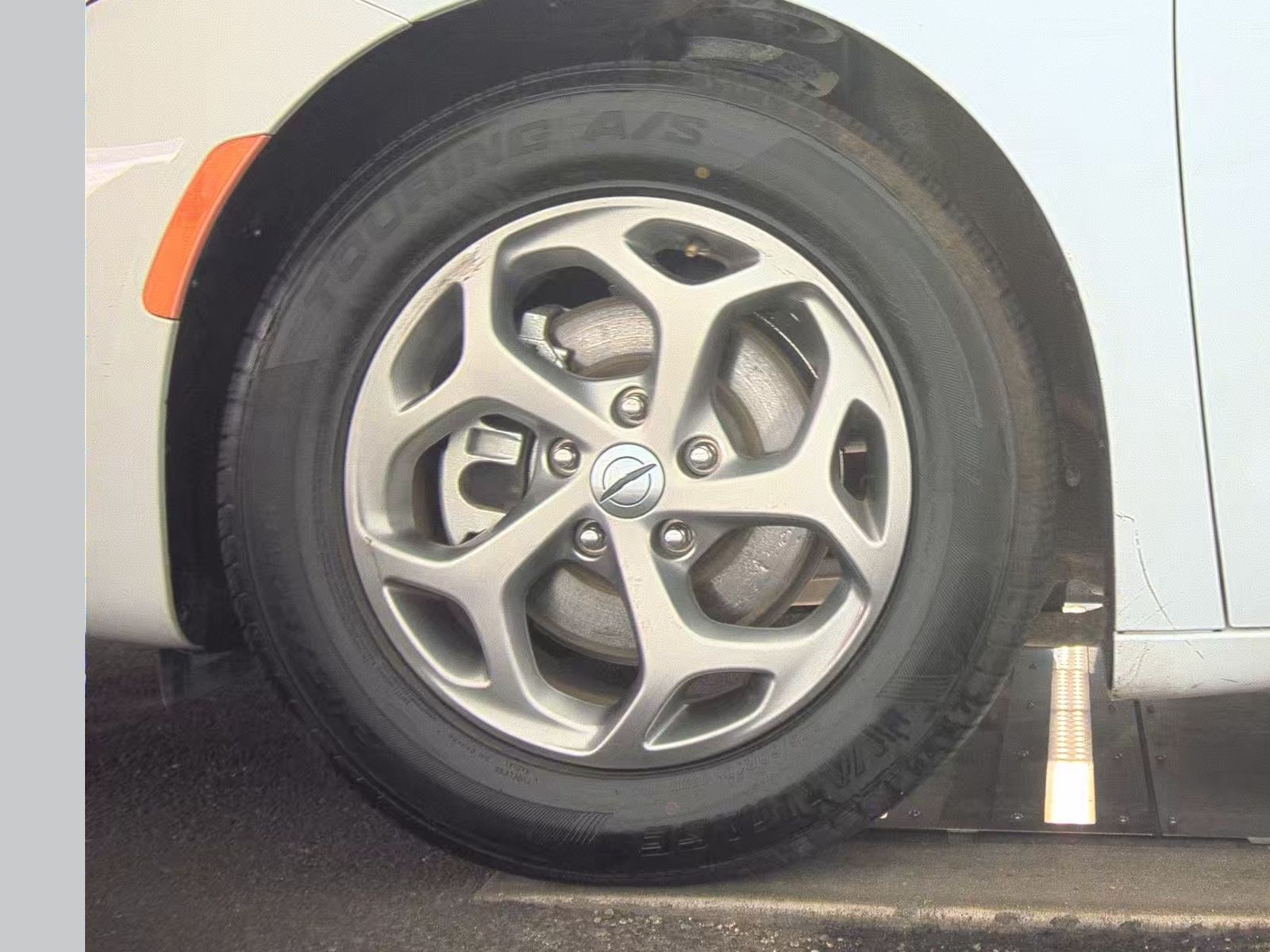 2023 Chrysler Pacifica Limited FWD