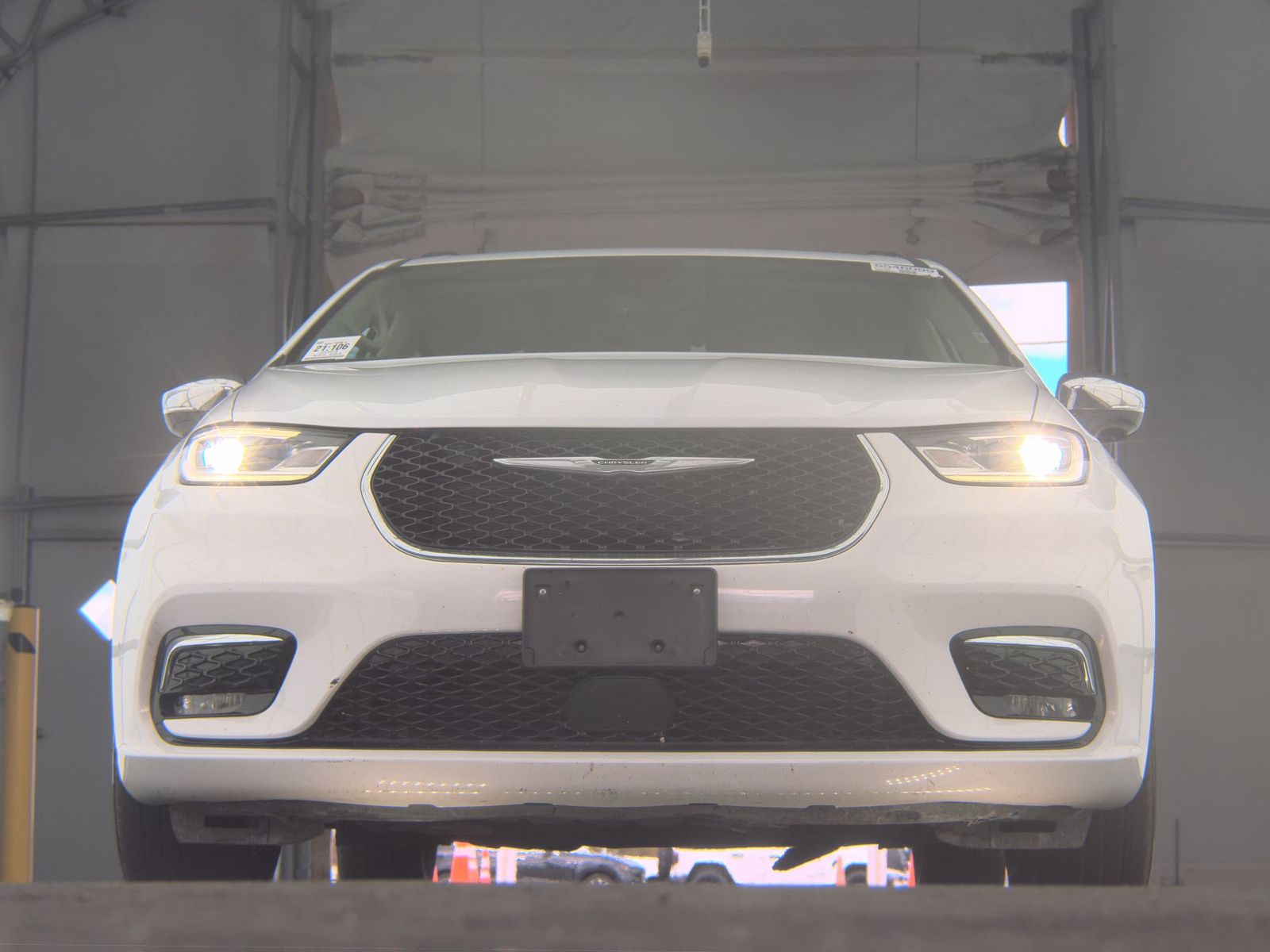 2023 Chrysler Pacifica Limited FWD