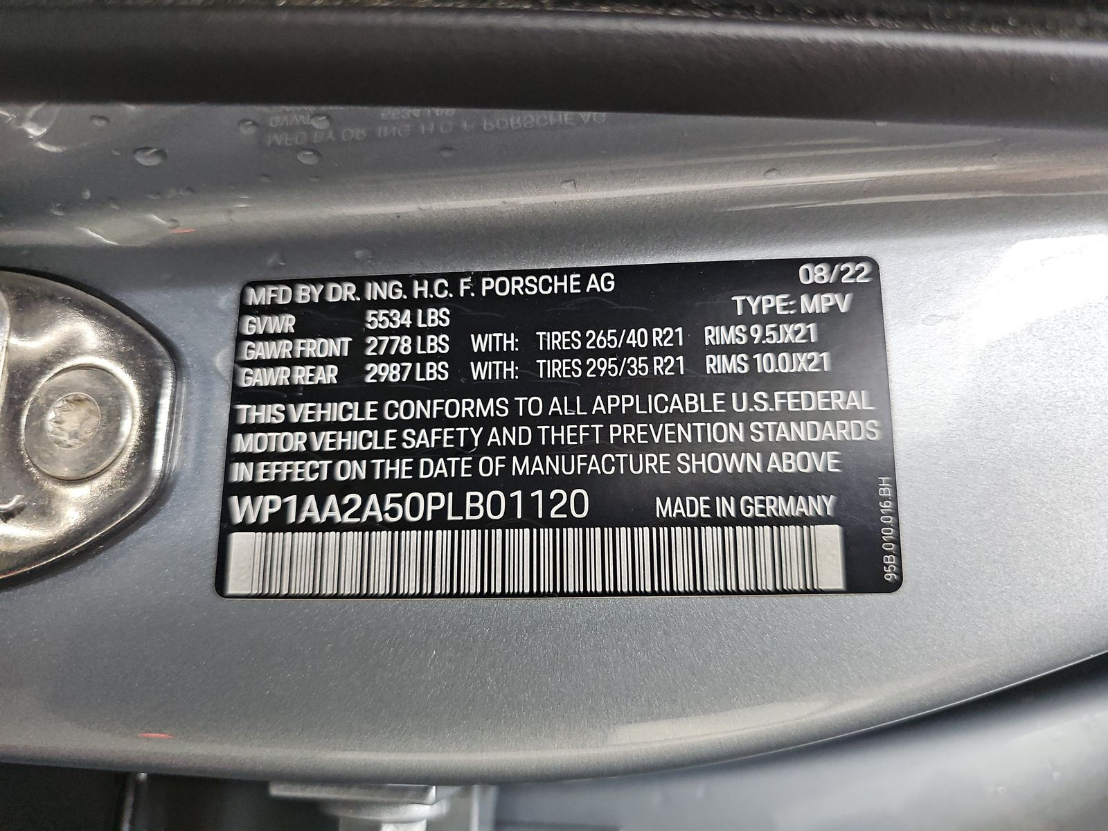 2023 Porsche Macan Base AWD