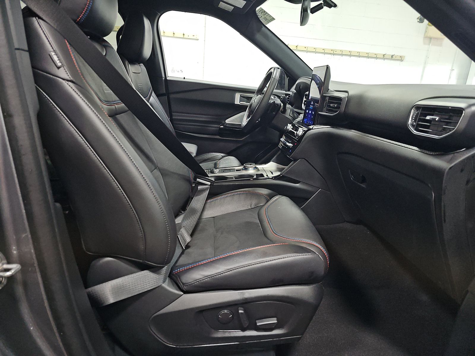 2024 Ford Explorer ST AWD