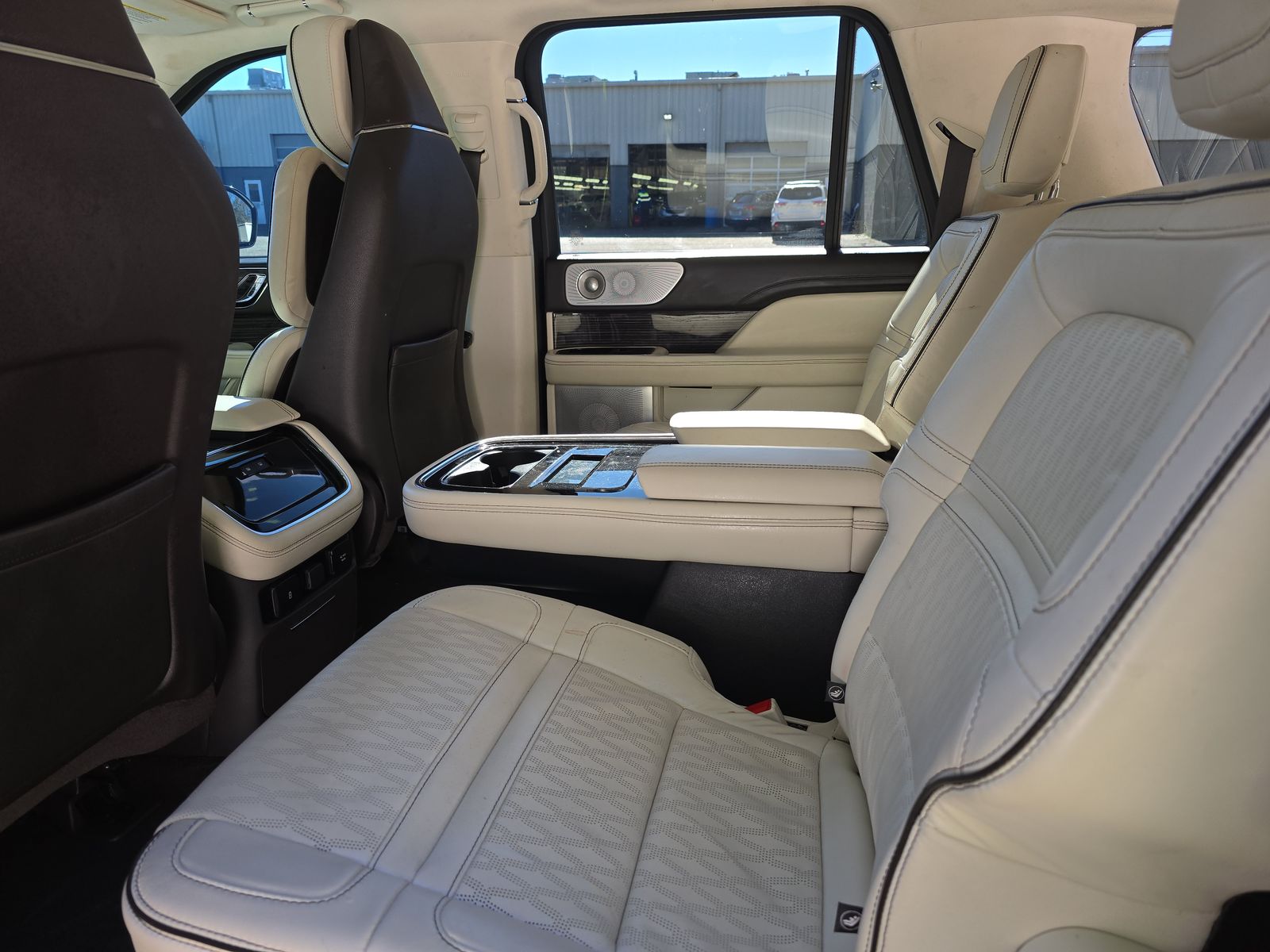 2022 Lincoln Navigator L Black Label AWD
