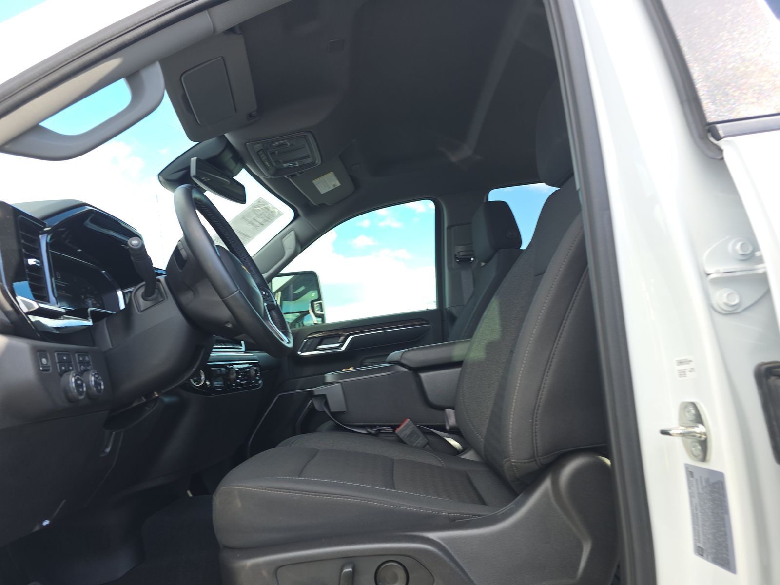 2024 Chevrolet Silverado 3500HD LT AWD