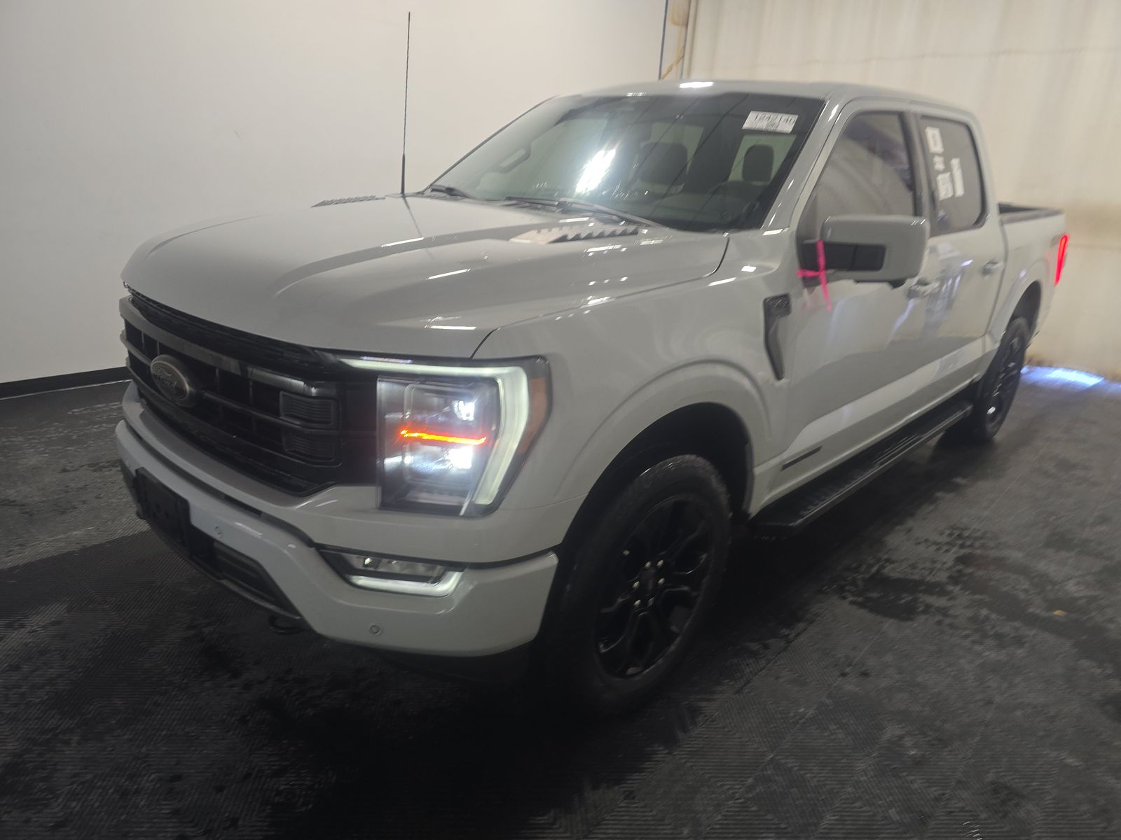 2023 Ford F-150 Hybrid Lariat AWD