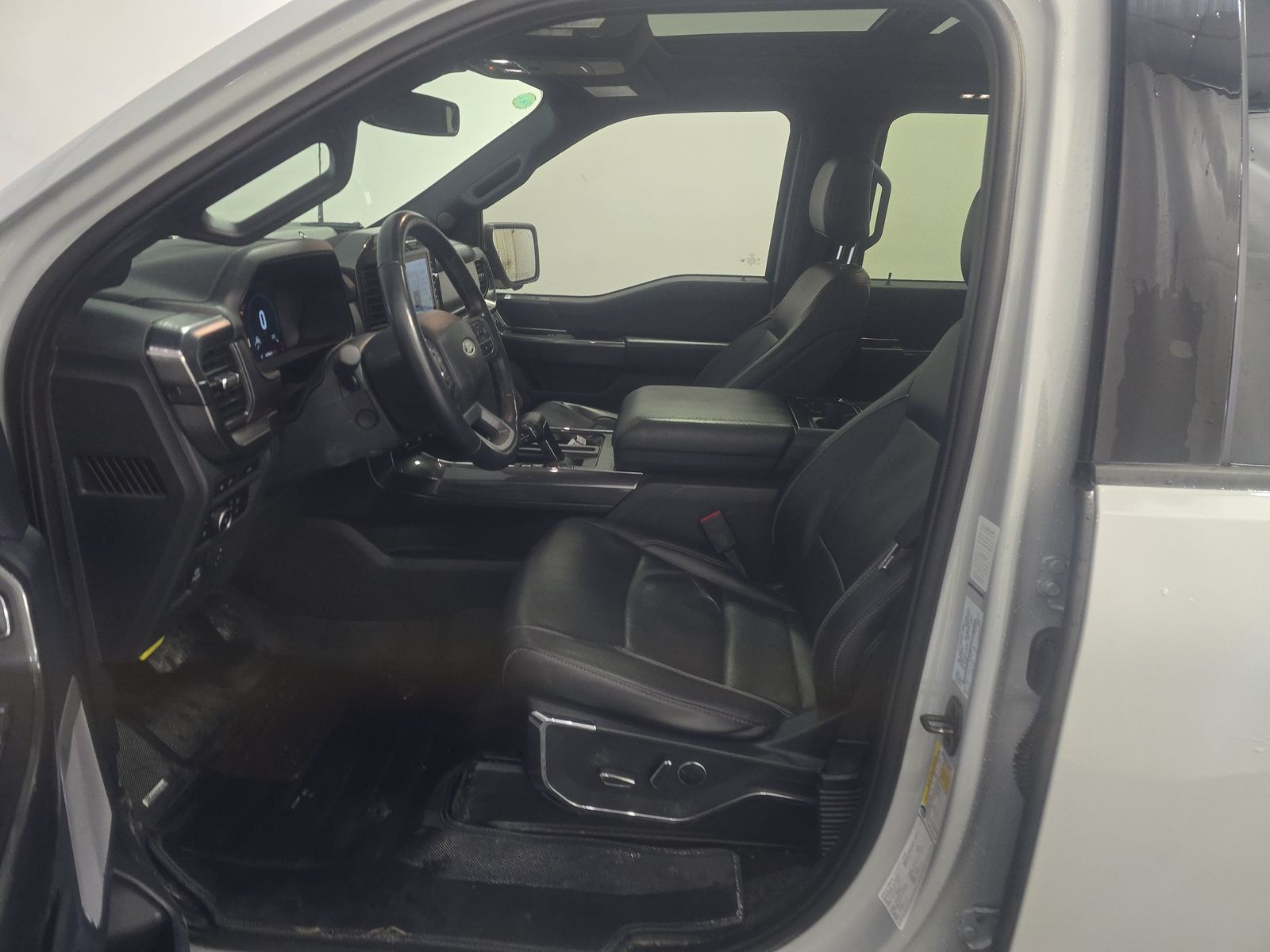 2023 Ford F-150 Hybrid Lariat AWD