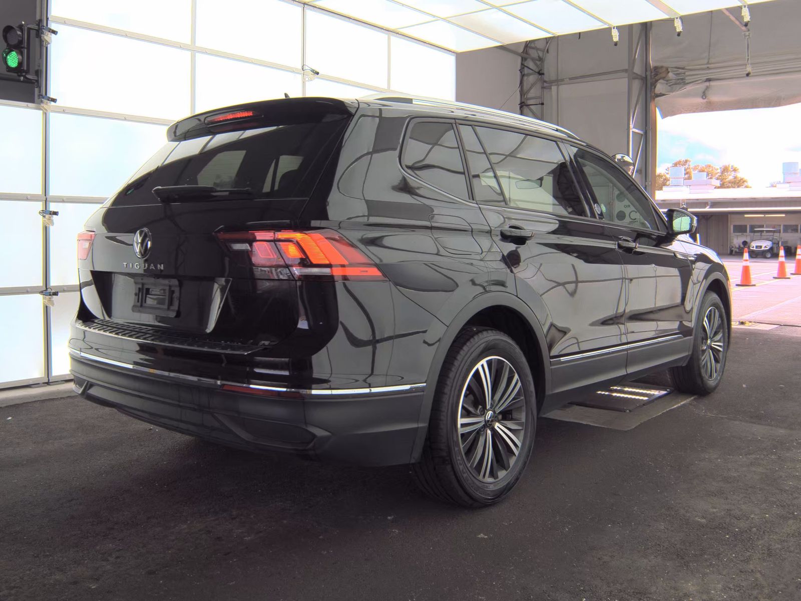 2024 Volkswagen Tiguan 2.0T Wolfsburg Edition FWD