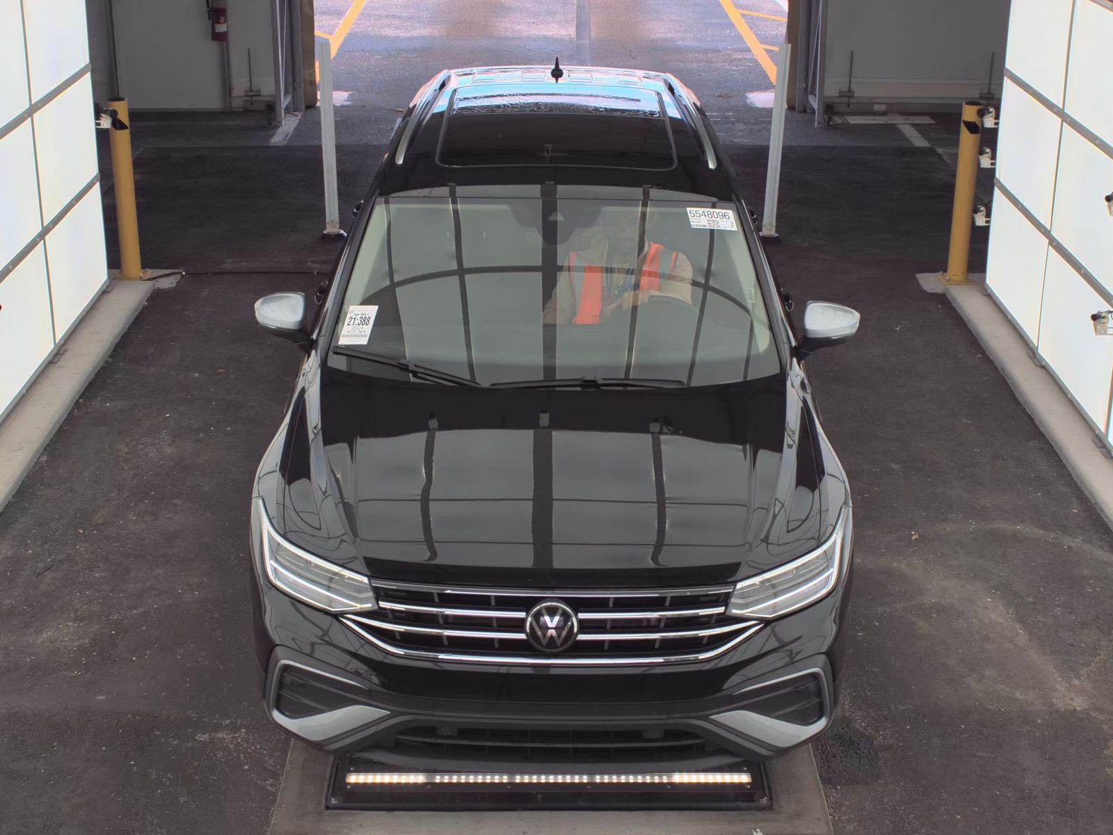 2024 Volkswagen Tiguan 2.0T Wolfsburg Edition FWD