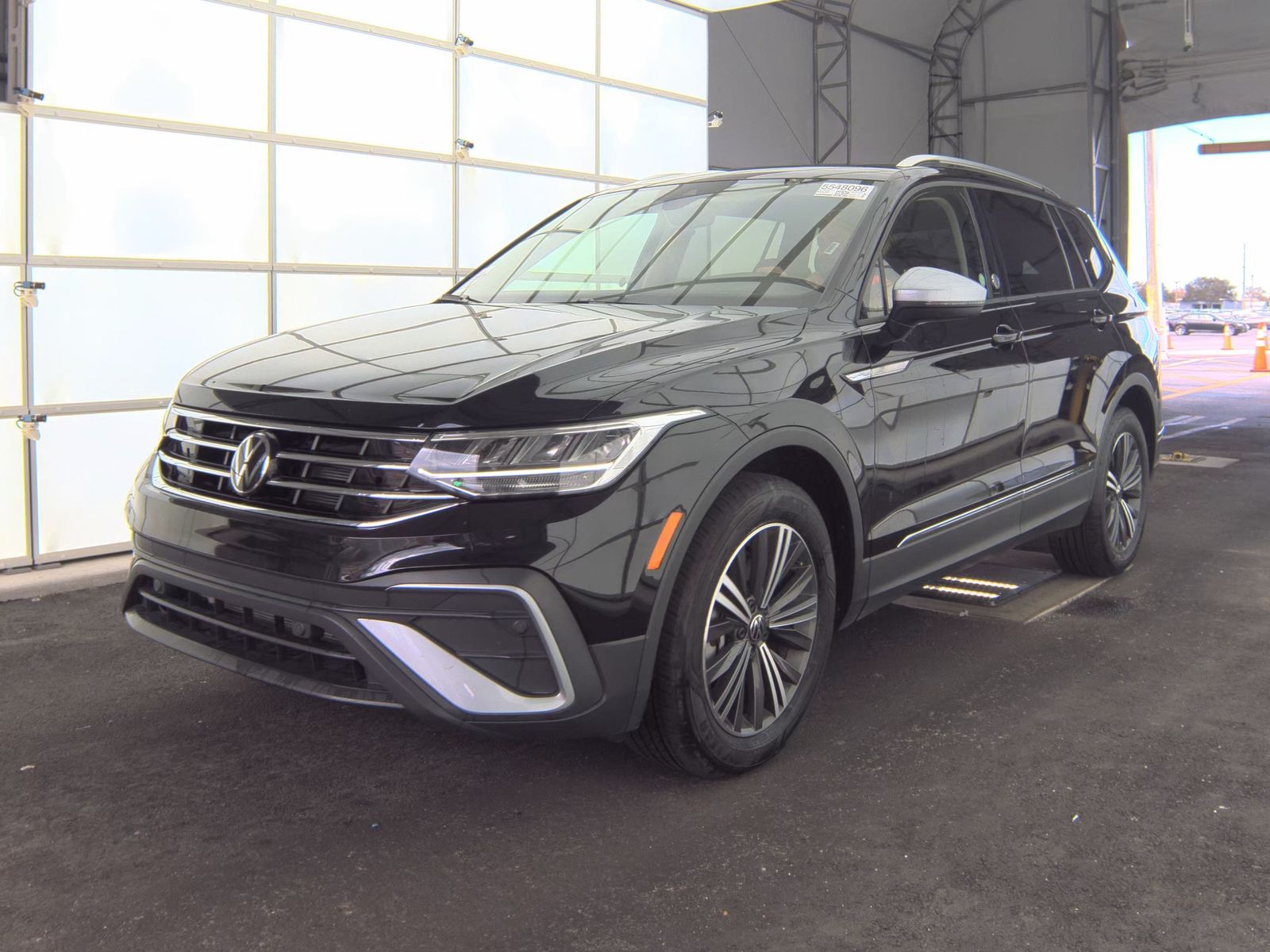 2024 Volkswagen Tiguan 2.0T Wolfsburg Edition FWD