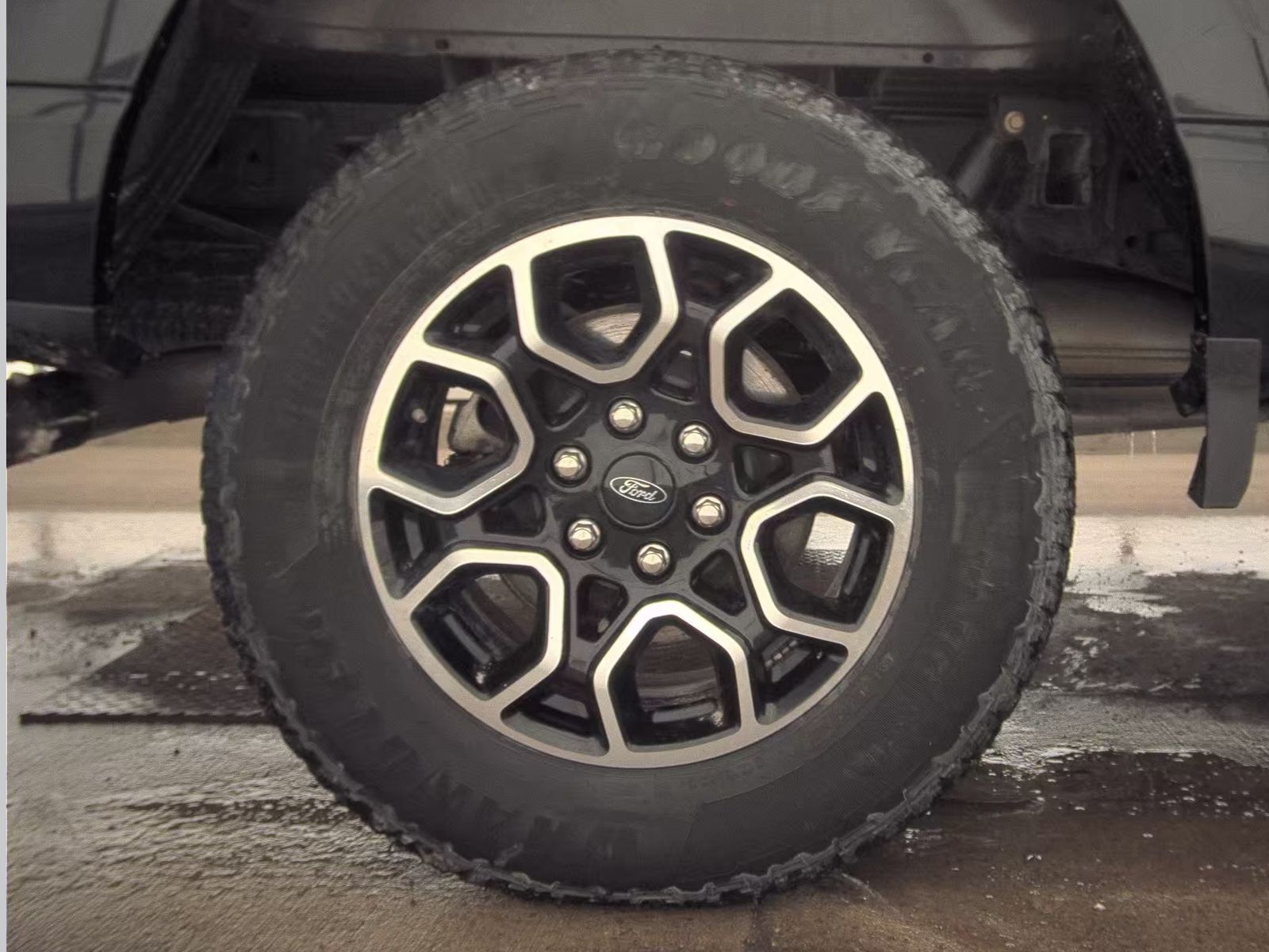 2023 Ford F-150 XLT AWD