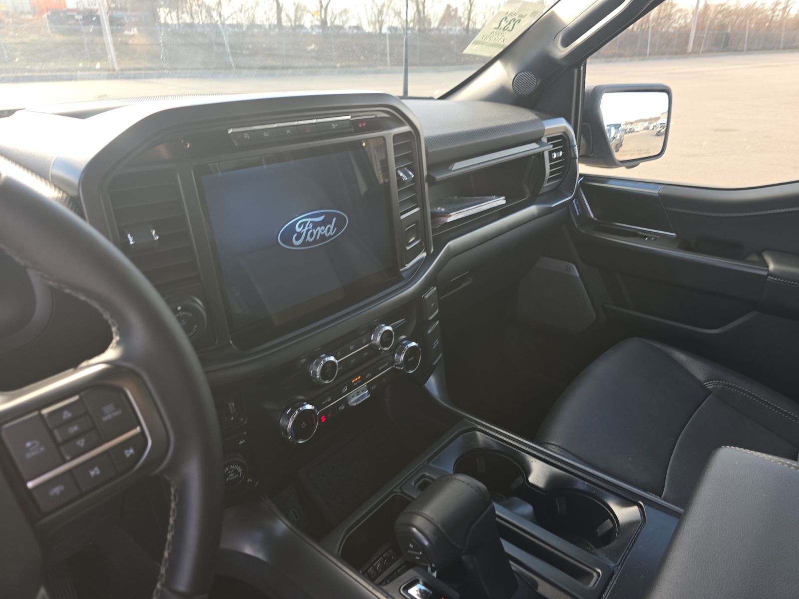 2024 Ford F-150 XLT AWD