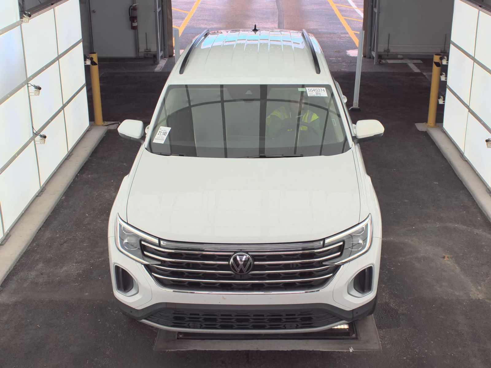 2024 Volkswagen Atlas 2.0T SE FWD