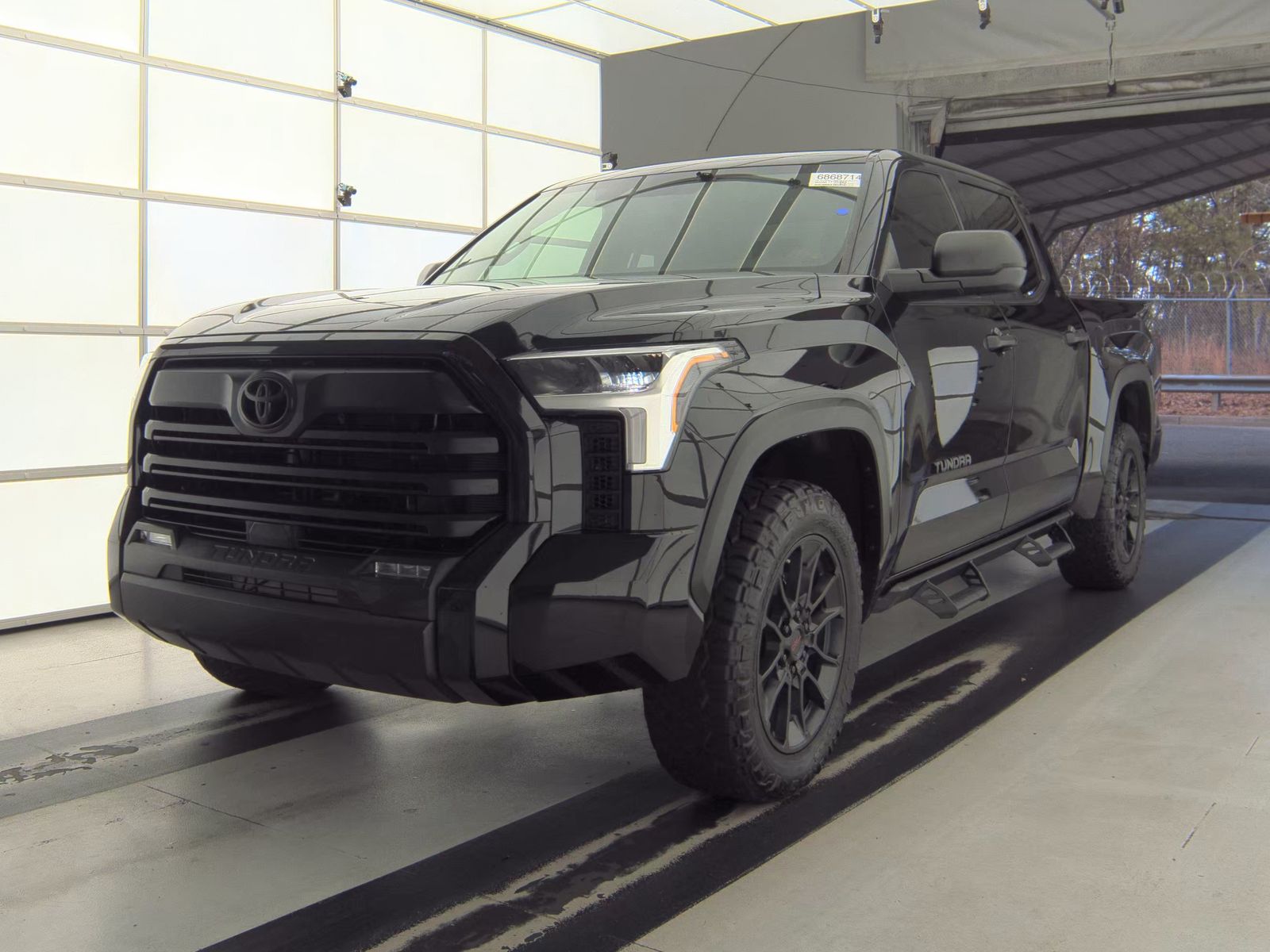 2024 Toyota Tundra SR5 AWD