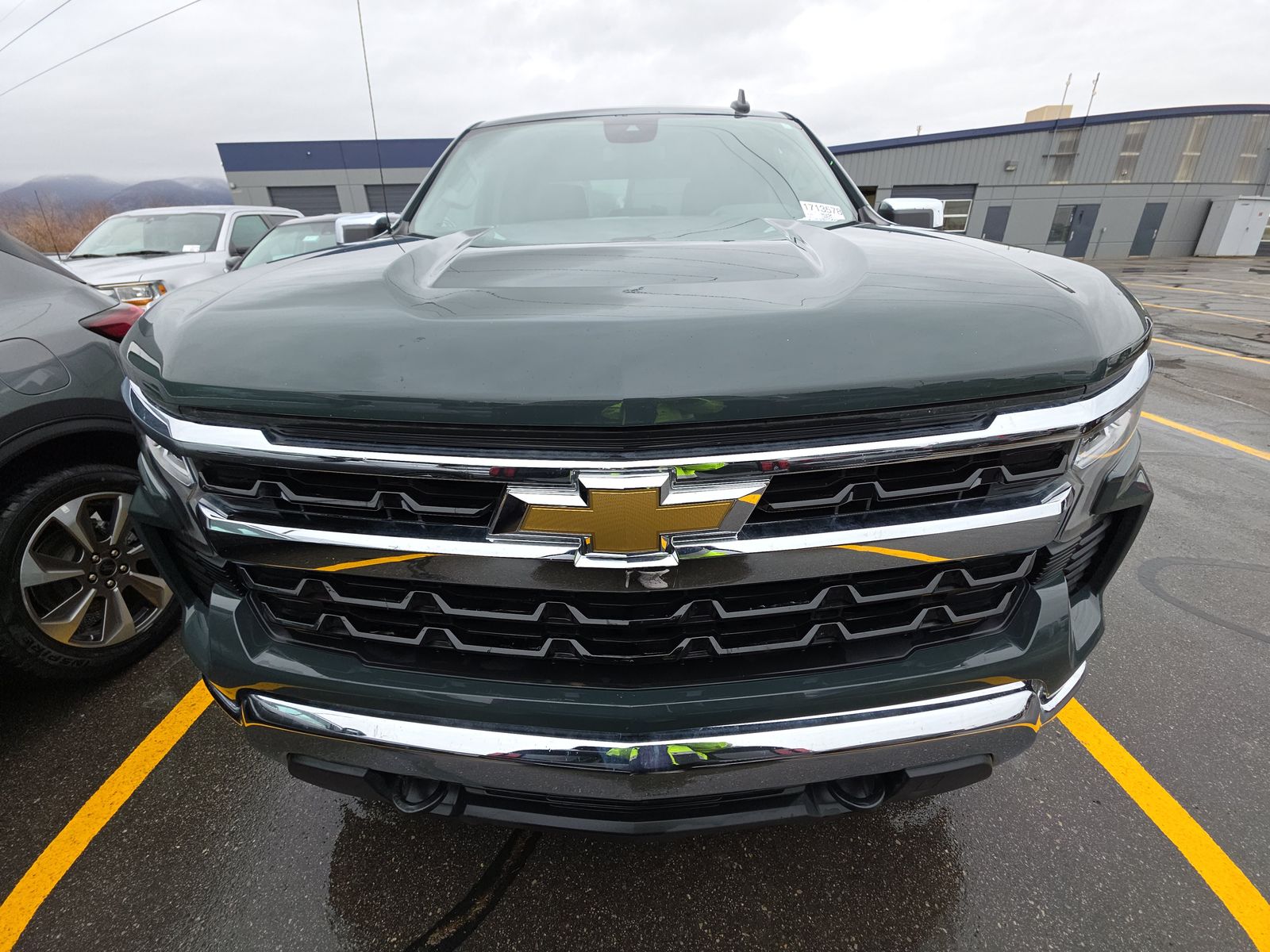 2025 Chevrolet Silverado 1500 LT AWD