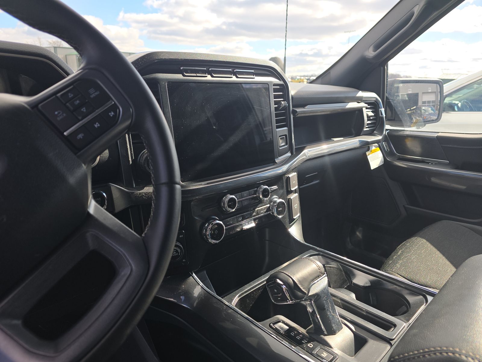 2023 Ford F-150 Hybrid XLT AWD