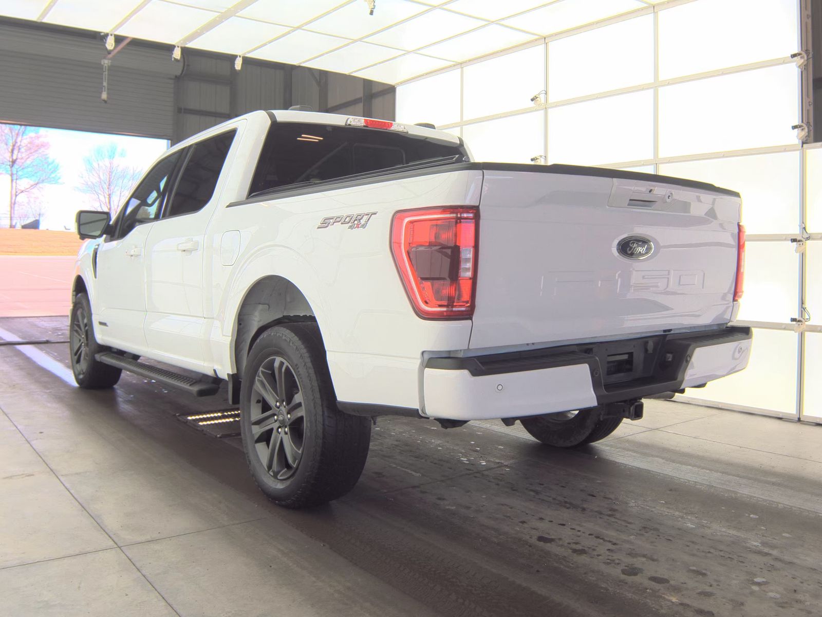 2023 Ford F-150 Hybrid XLT AWD