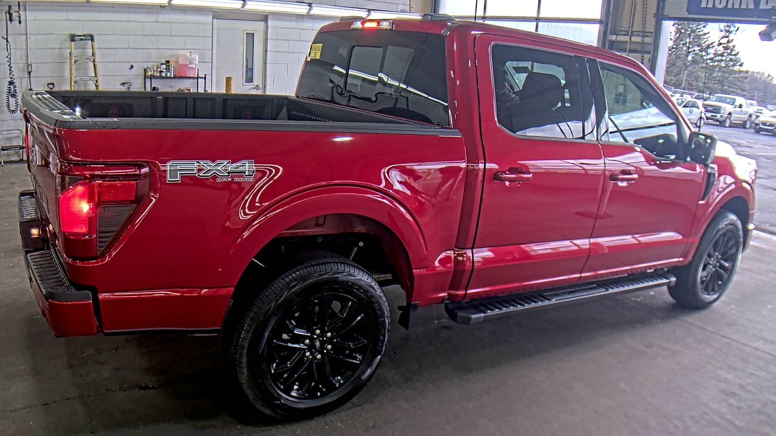 2025 Ford F-150 XLT AWD