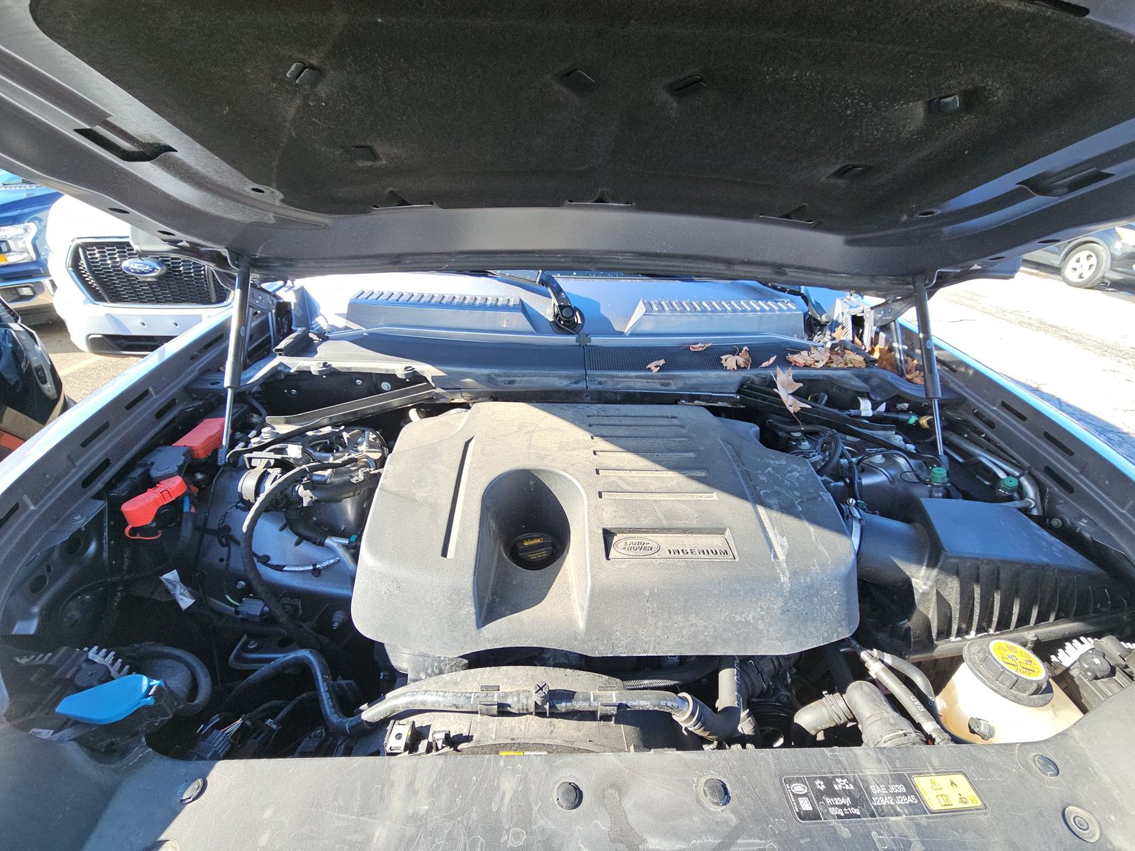 2024 Land Rover Defender 110 X-Dynamic SE AWD