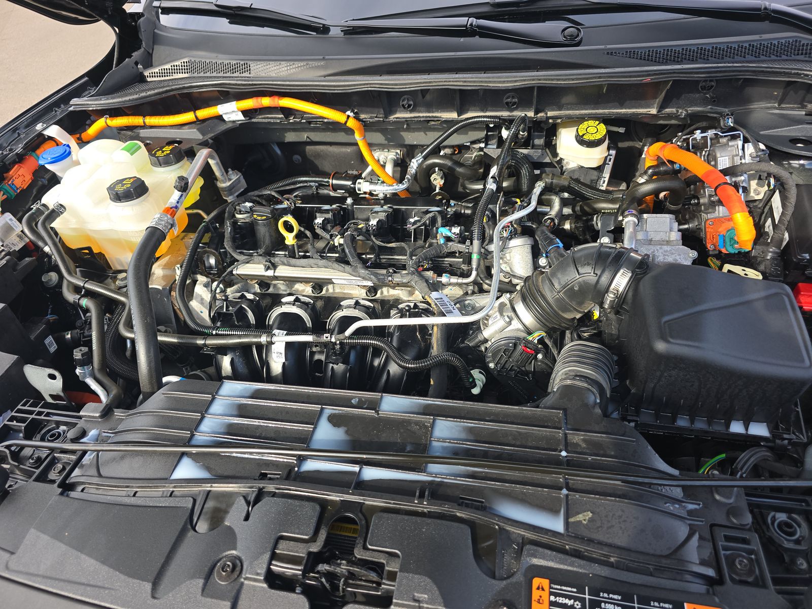 2025 Ford Escape Hybrid ST-Line Elite AWD