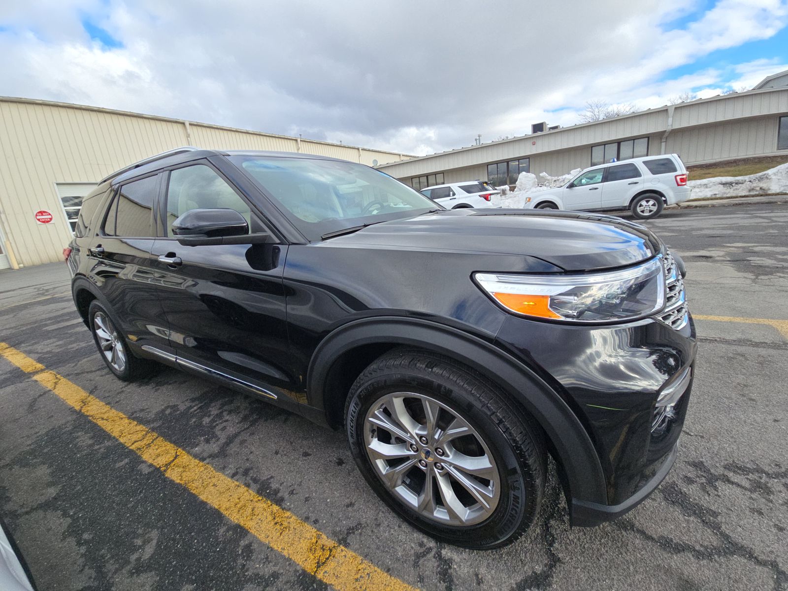 2023 Ford Explorer Limited AWD
