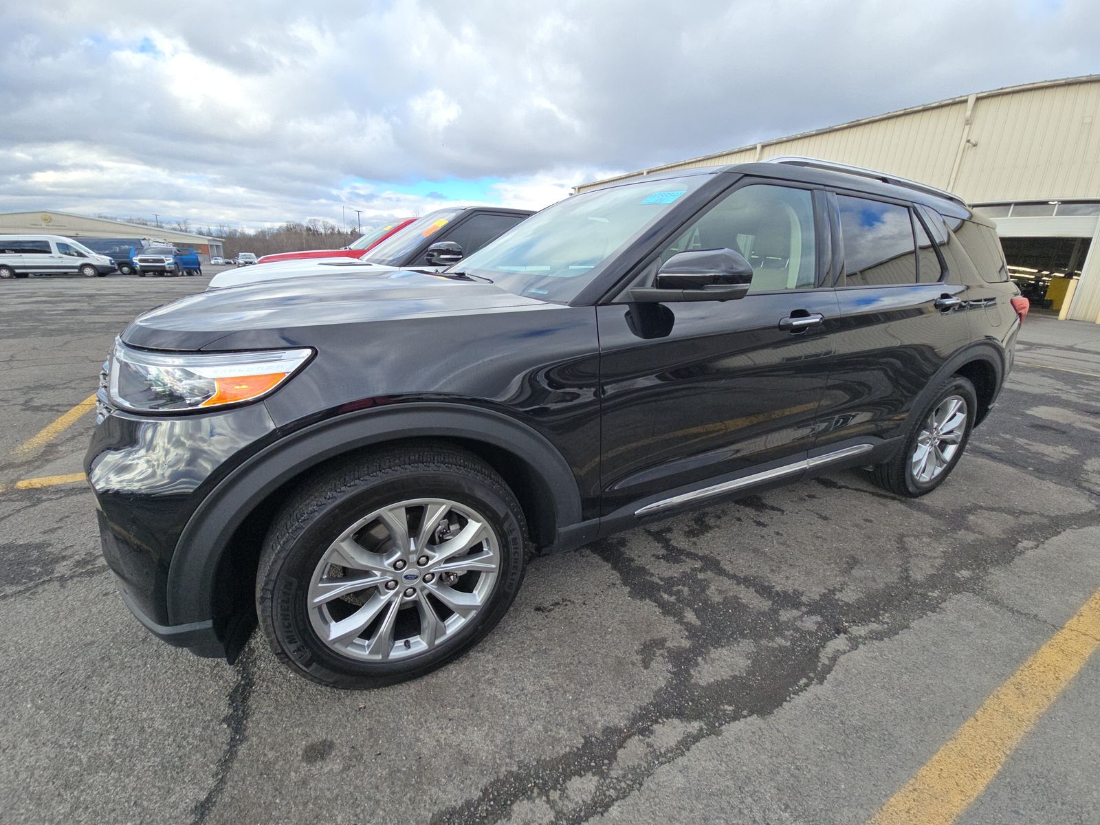 2023 Ford Explorer Limited AWD