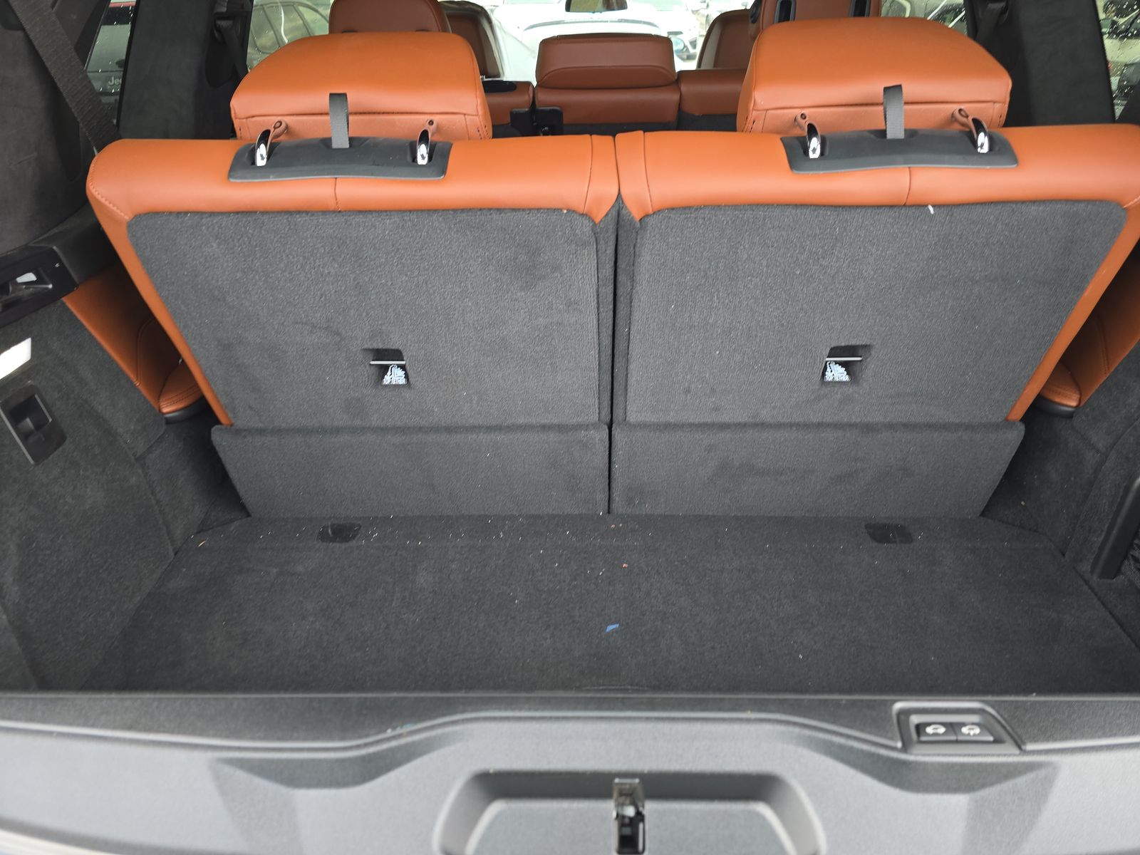 2022 BMW X7 M50i AWD