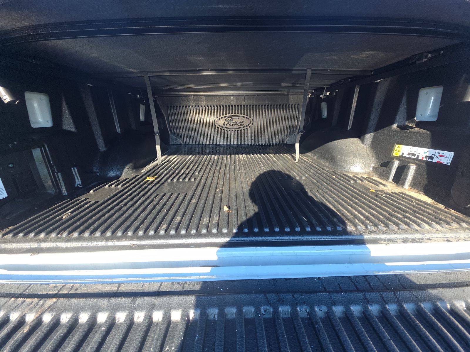 2023 Ford F-150 Hybrid XLT AWD