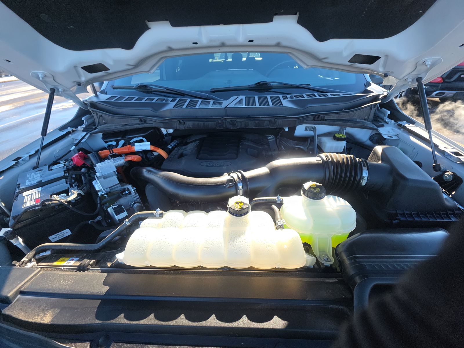 2023 Ford F-150 Hybrid XLT AWD