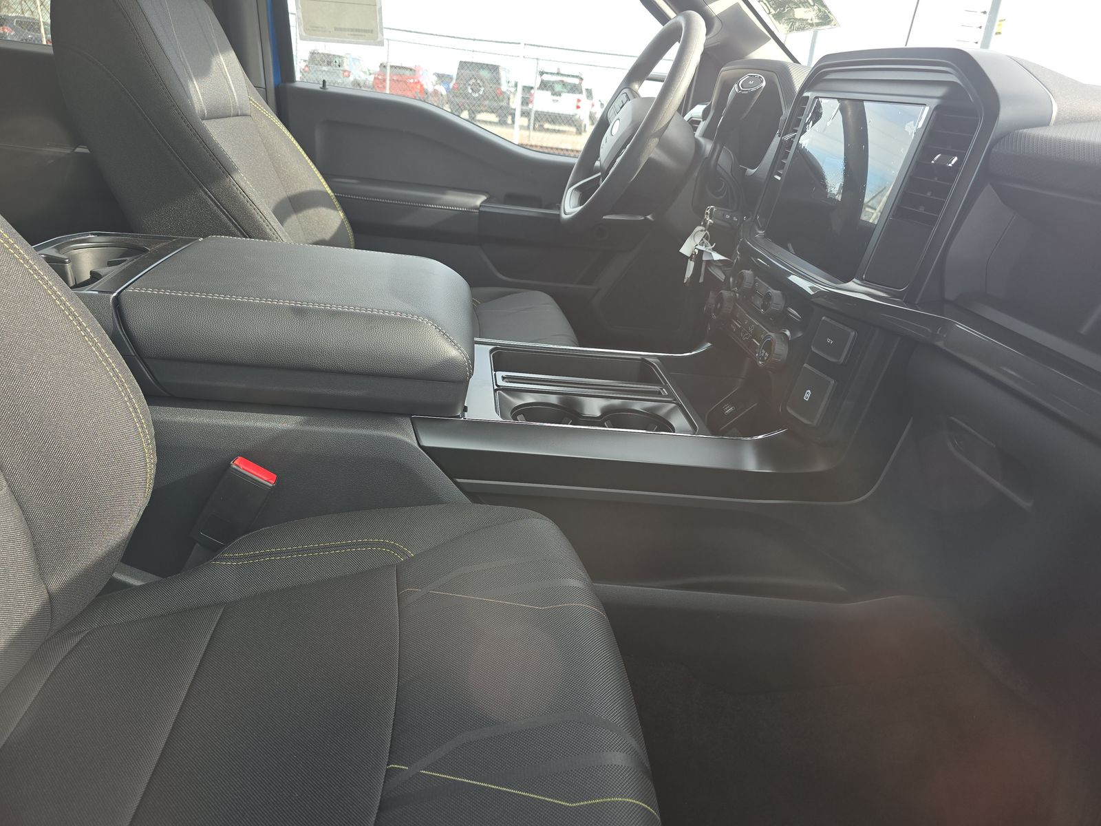 2025 Ford F-150 STX FWD