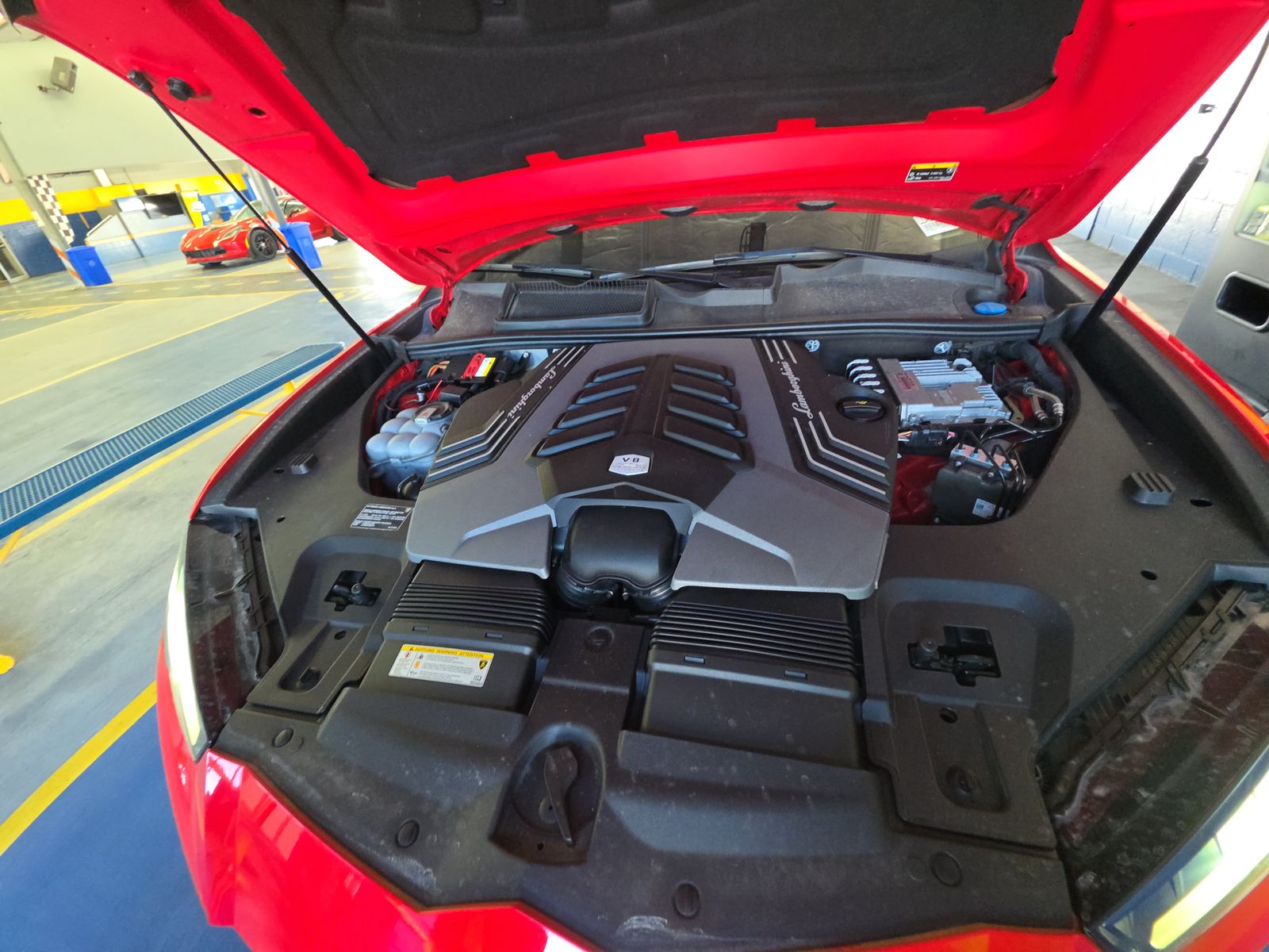 2020 Lamborghini Urus Base AWD