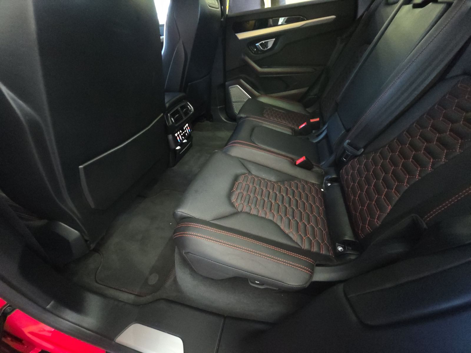 2020 Lamborghini Urus Base AWD