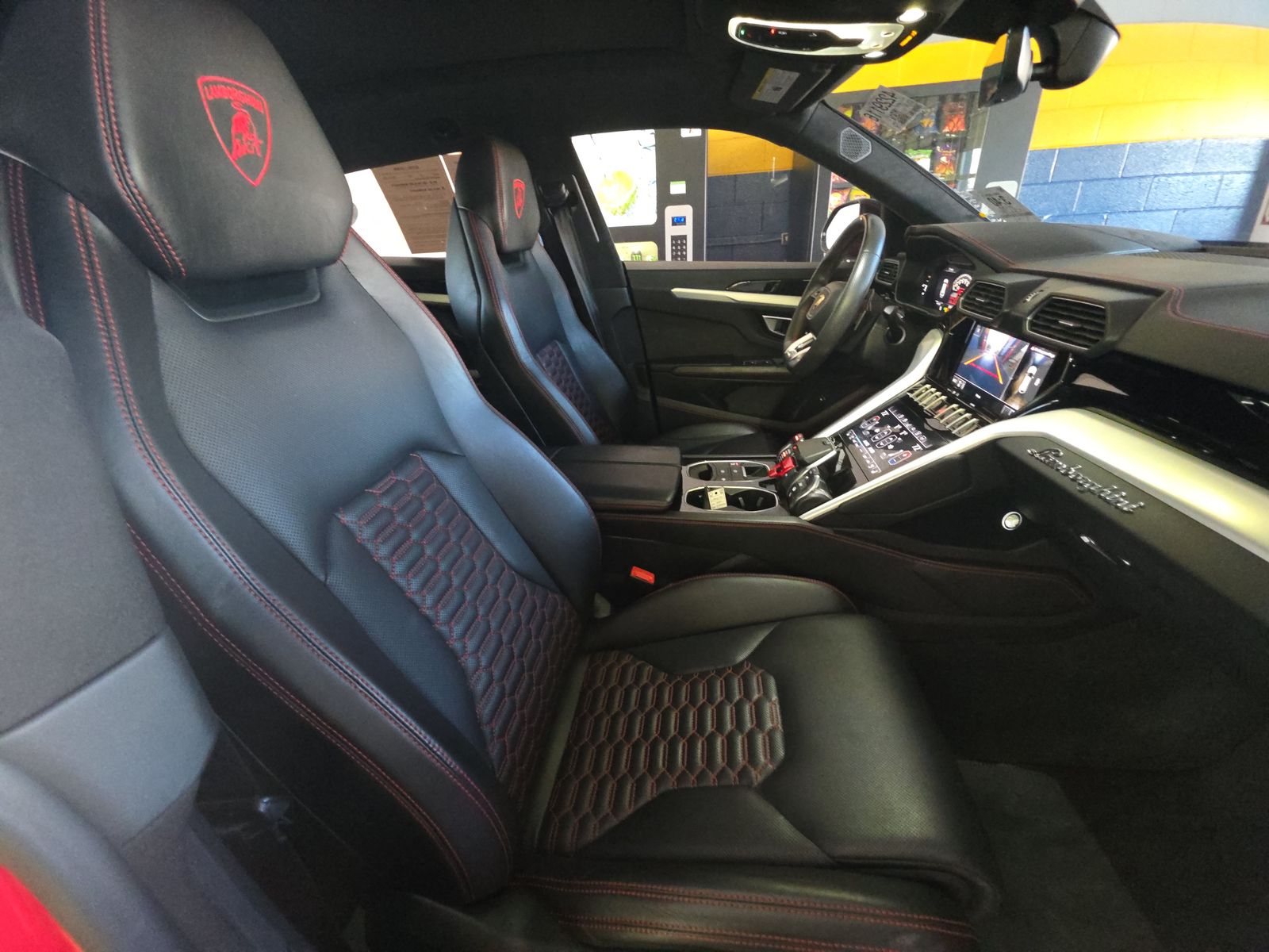 2020 Lamborghini Urus Base AWD