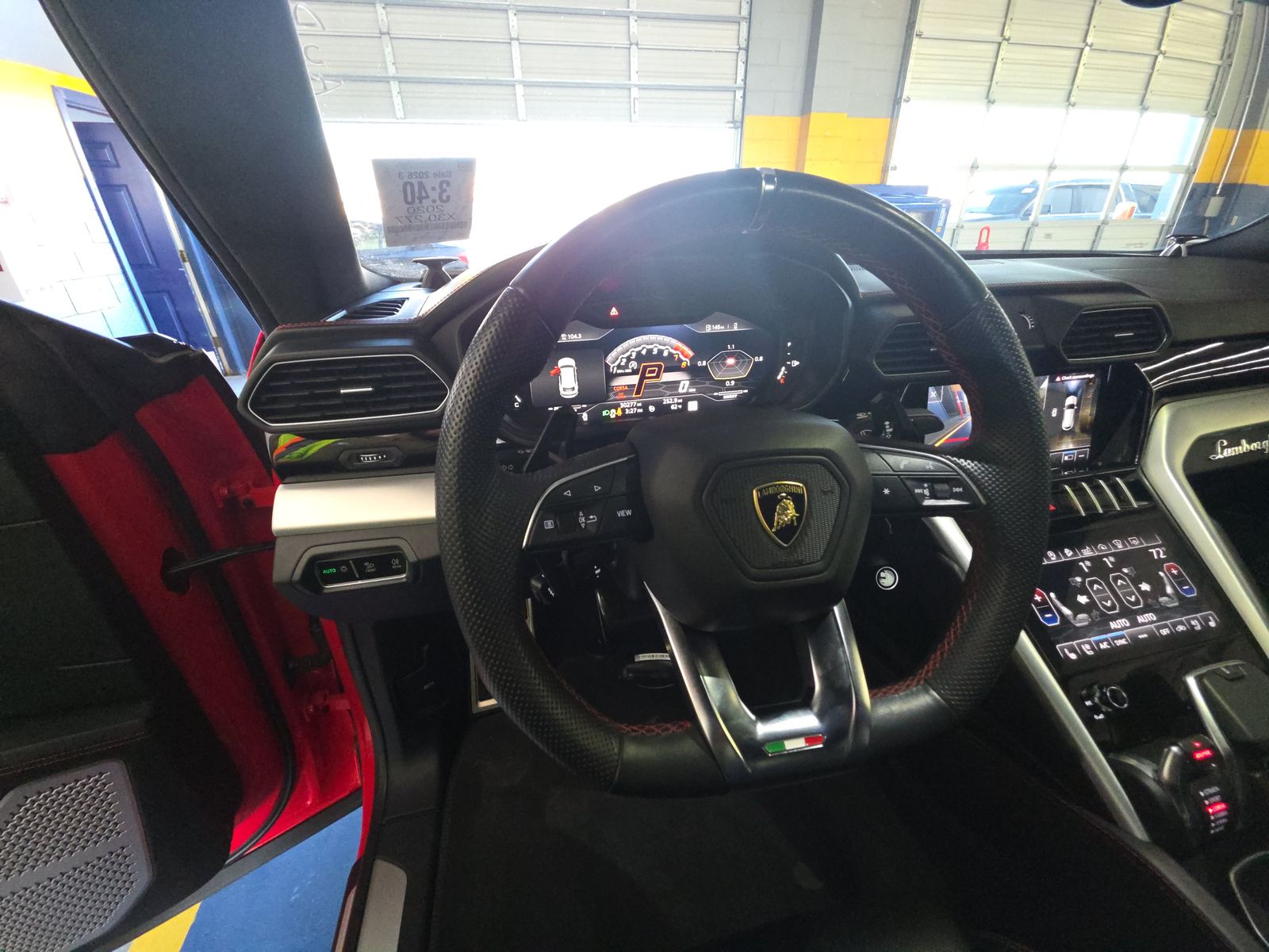 2020 Lamborghini Urus Base AWD