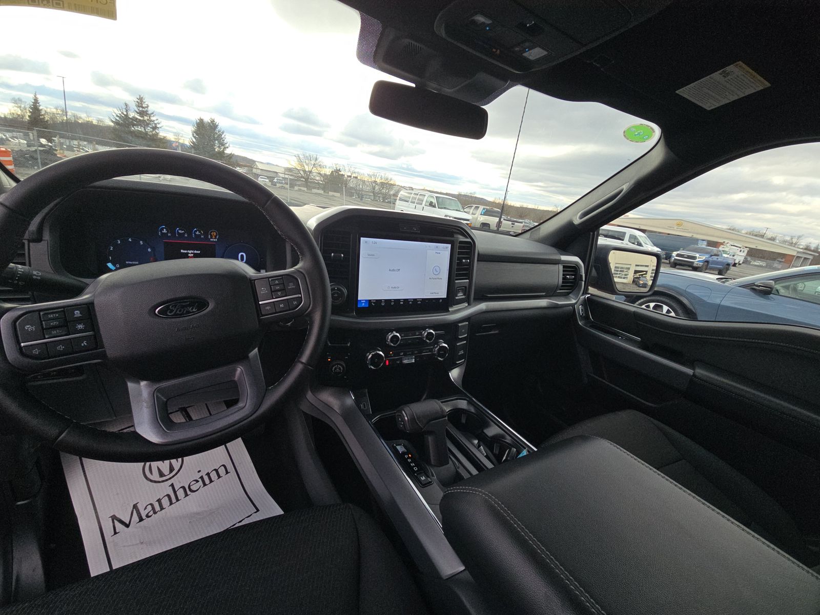 2025 Ford F-150 XLT AWD