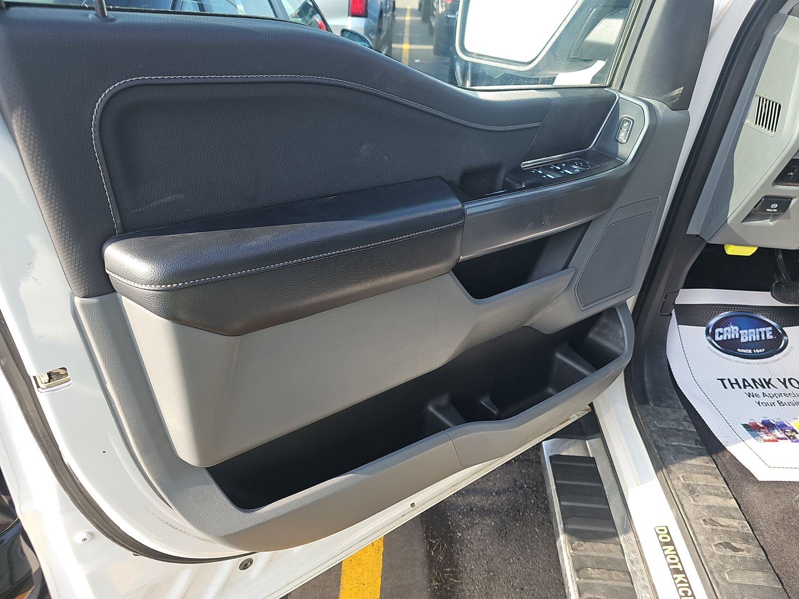 2024 Ford F-150 XLT AWD