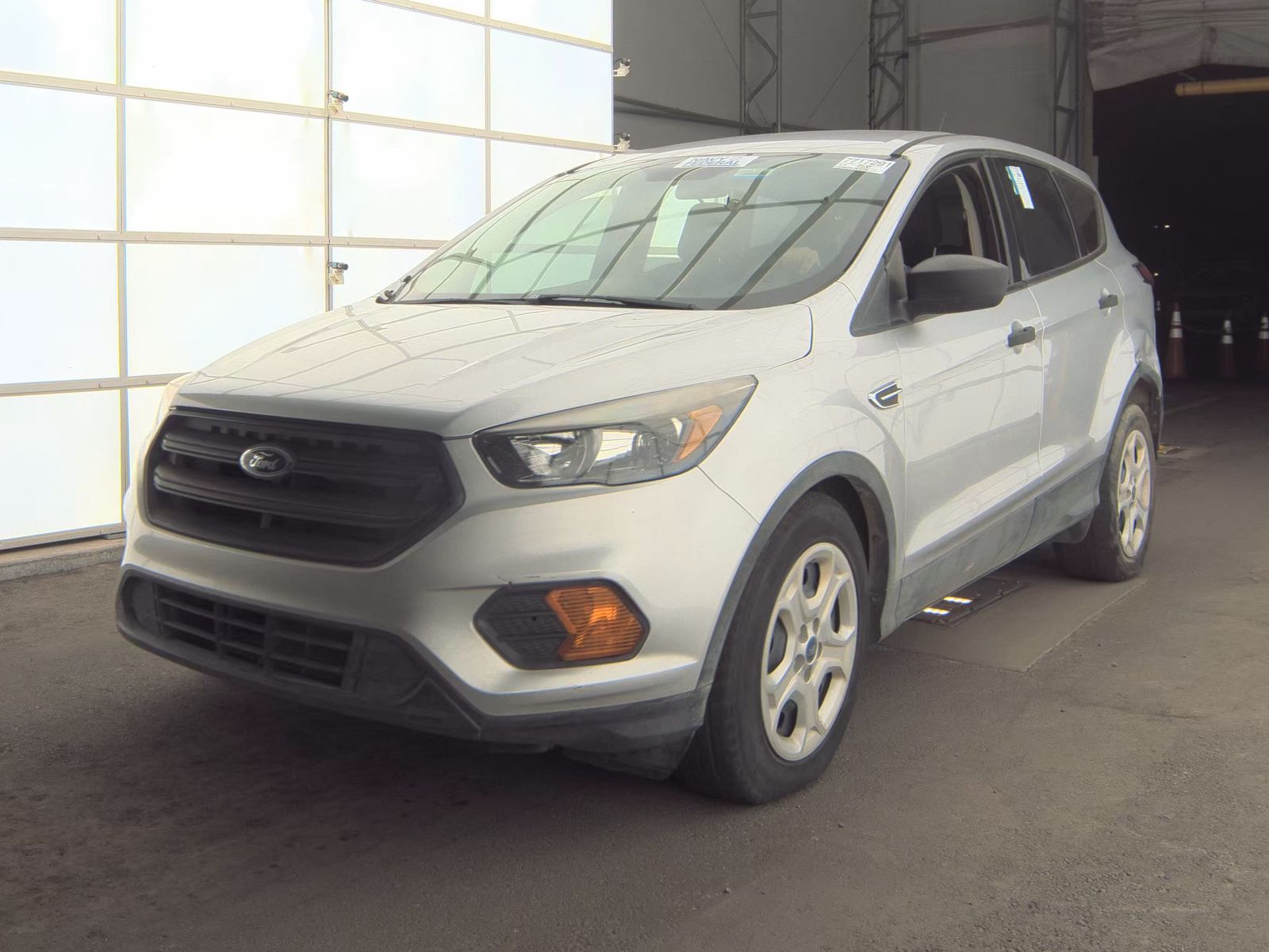 2019 Ford Escape S FWD
