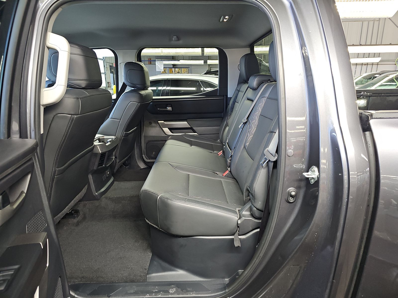 2023 Toyota Tundra SR5 AWD