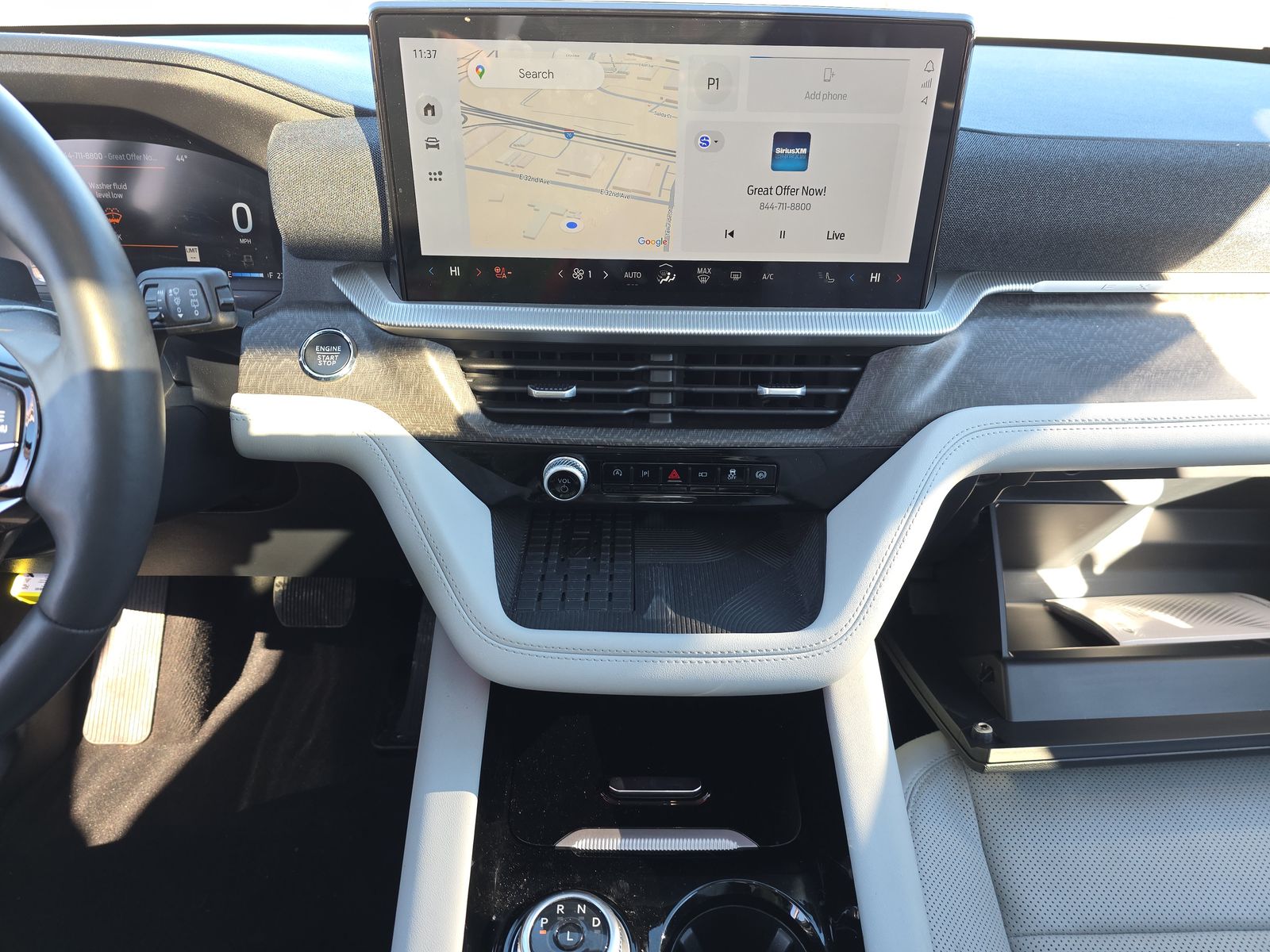 2025 Ford Explorer Platinum AWD