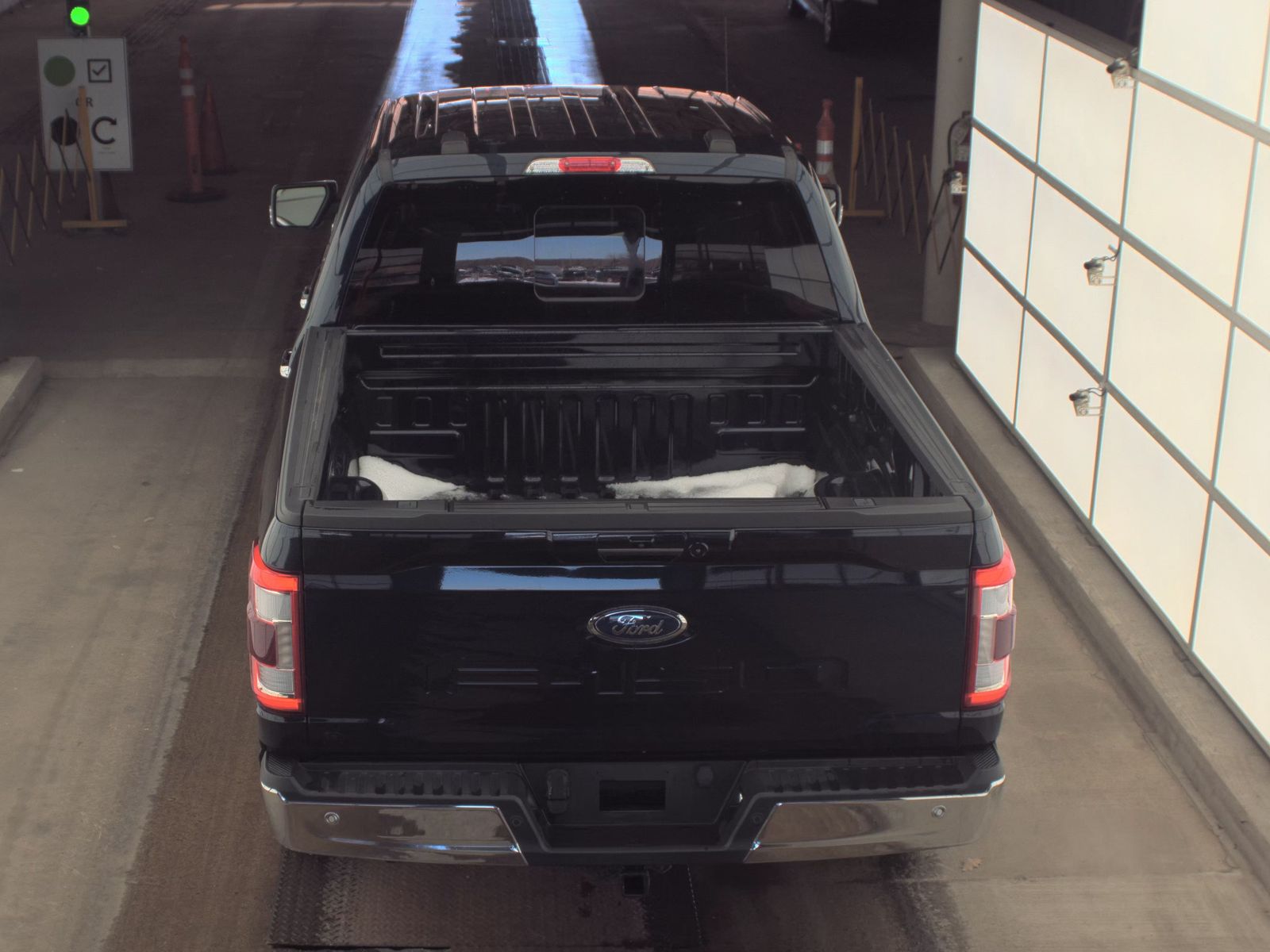 2022 Ford F-150 Hybrid Lariat AWD