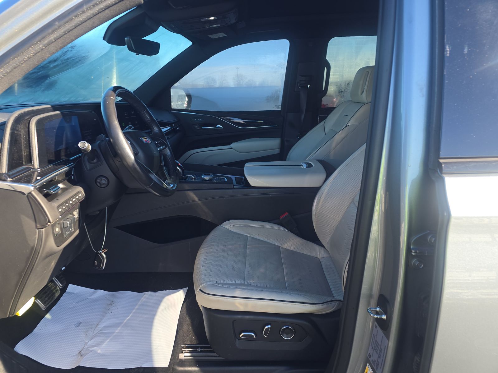 2024 Cadillac Escalade ESV Sport AWD