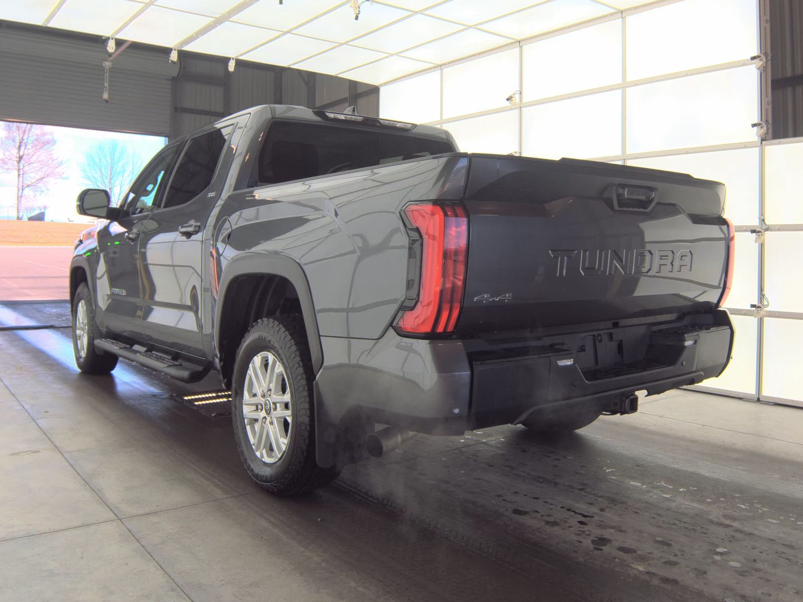 2023 Toyota Tundra SR5 AWD