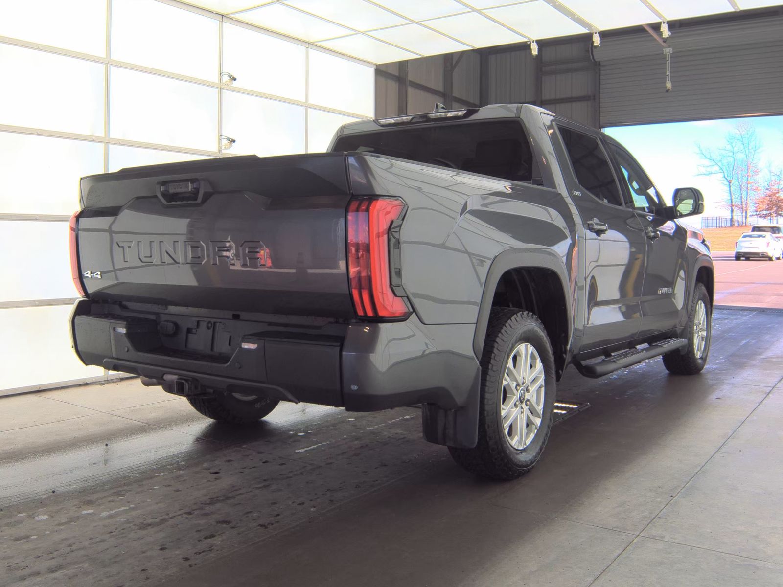 2023 Toyota Tundra SR5 AWD