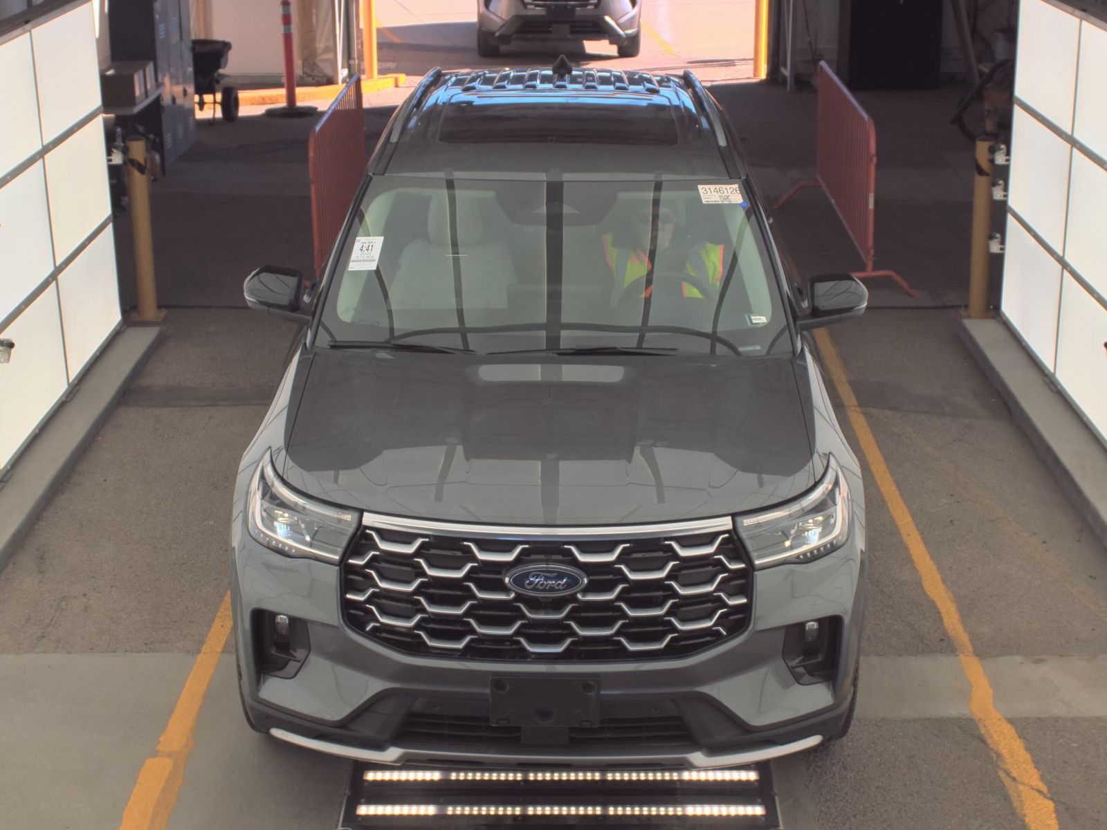 2025 Ford Explorer Platinum AWD