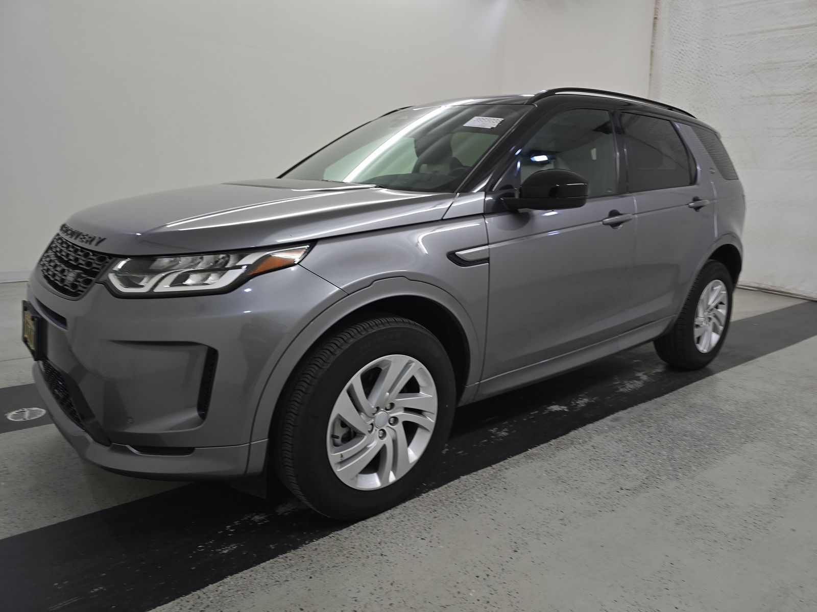 2022 Land Rover Discovery Sport S R-Dynamic