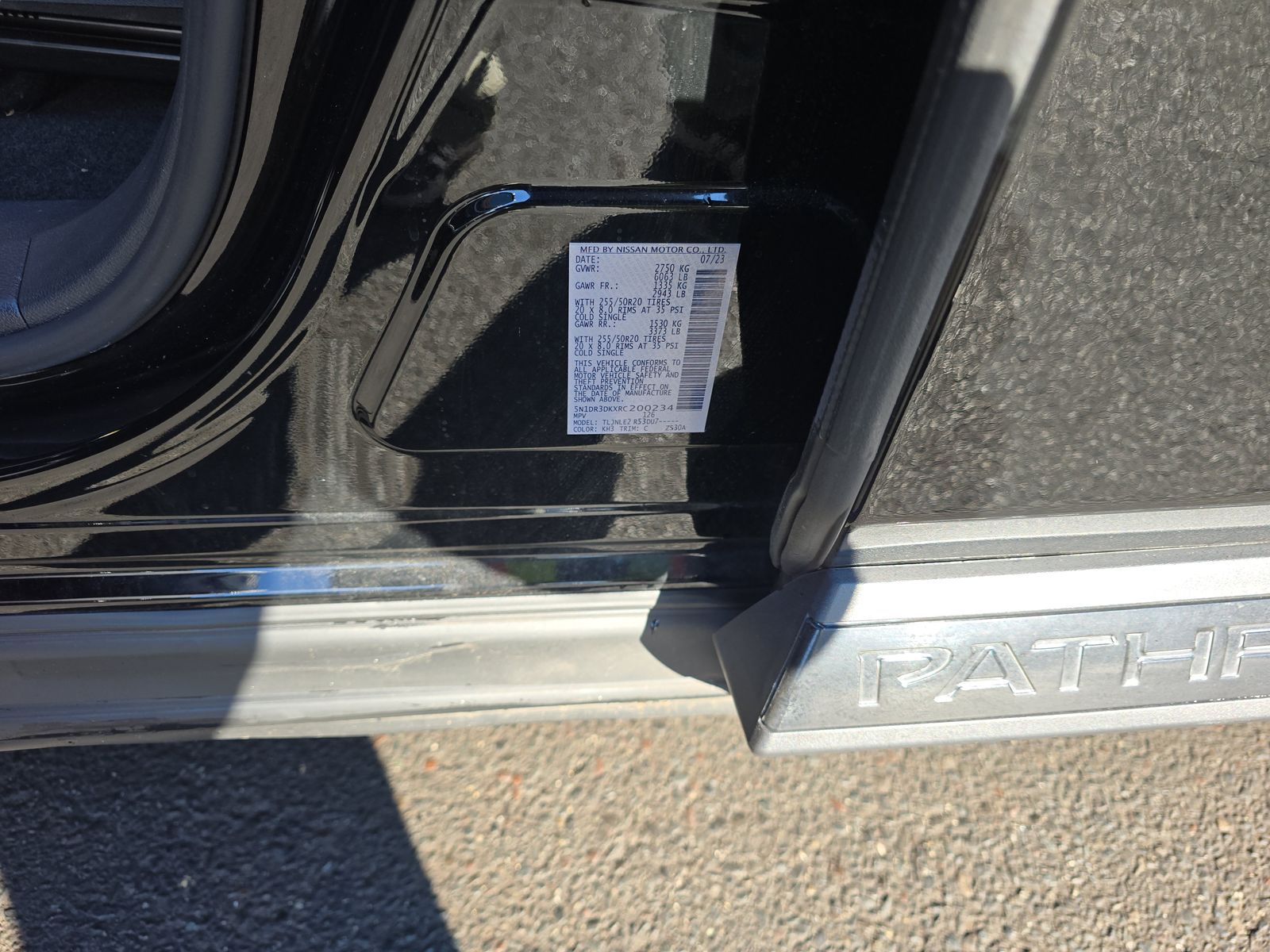 2024 Nissan Pathfinder Platinum AWD