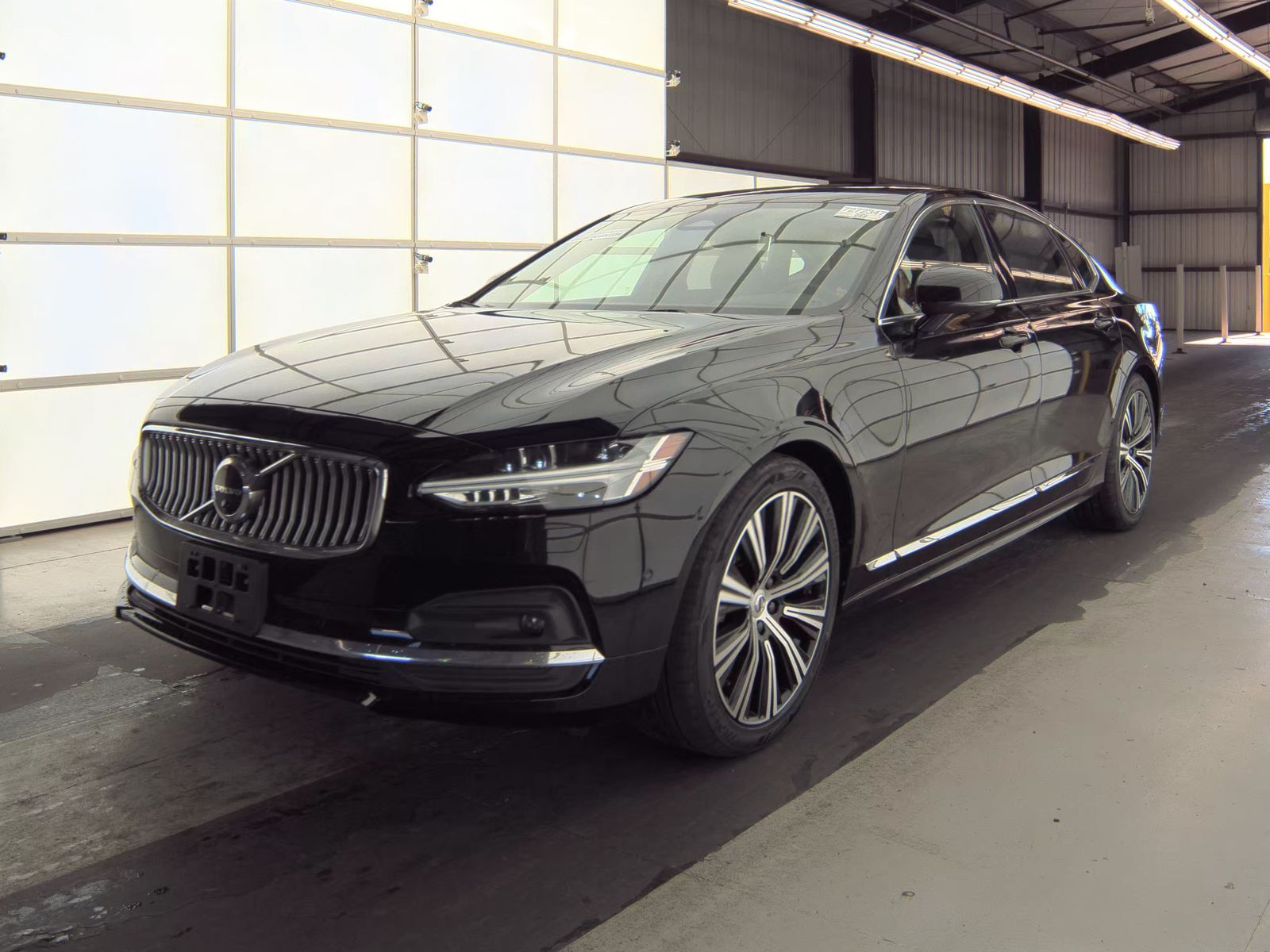 2023 Volvo S90 B6 Plus AWD