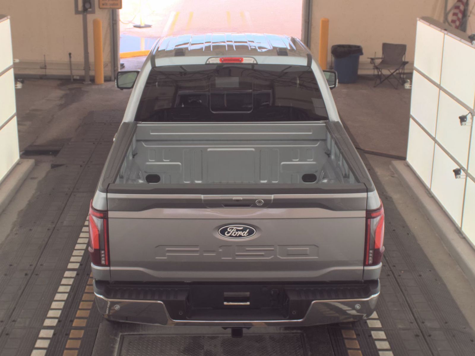 2025 Ford F-150 Hybrid Lariat AWD