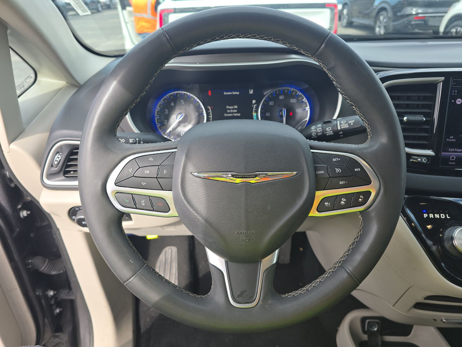 2023 Chrysler Pacifica Touring L FWD